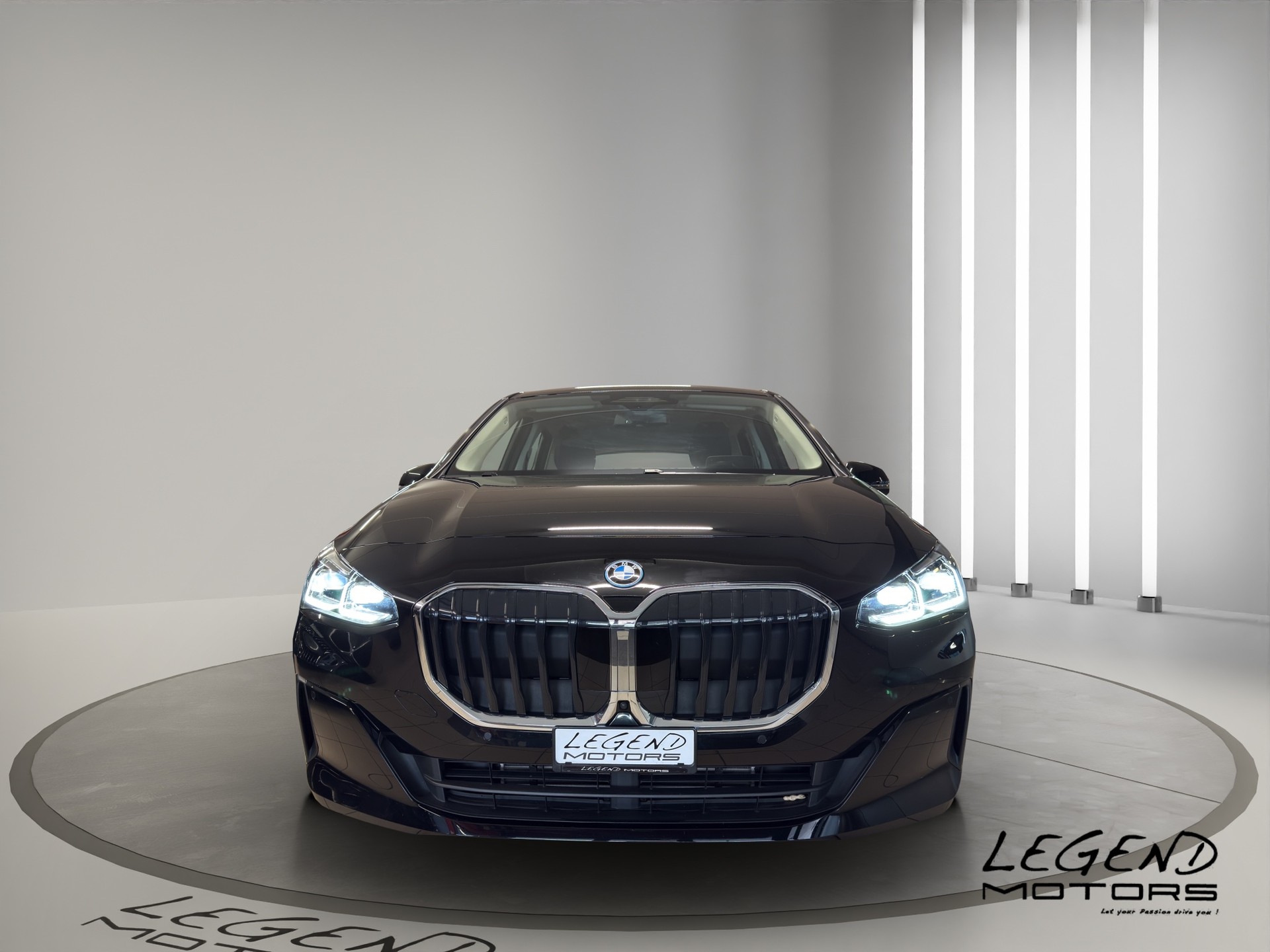 BMW 225e xDrive Active Tourer LEASING à partir de CHF 399.-/mois-showroom-element-1