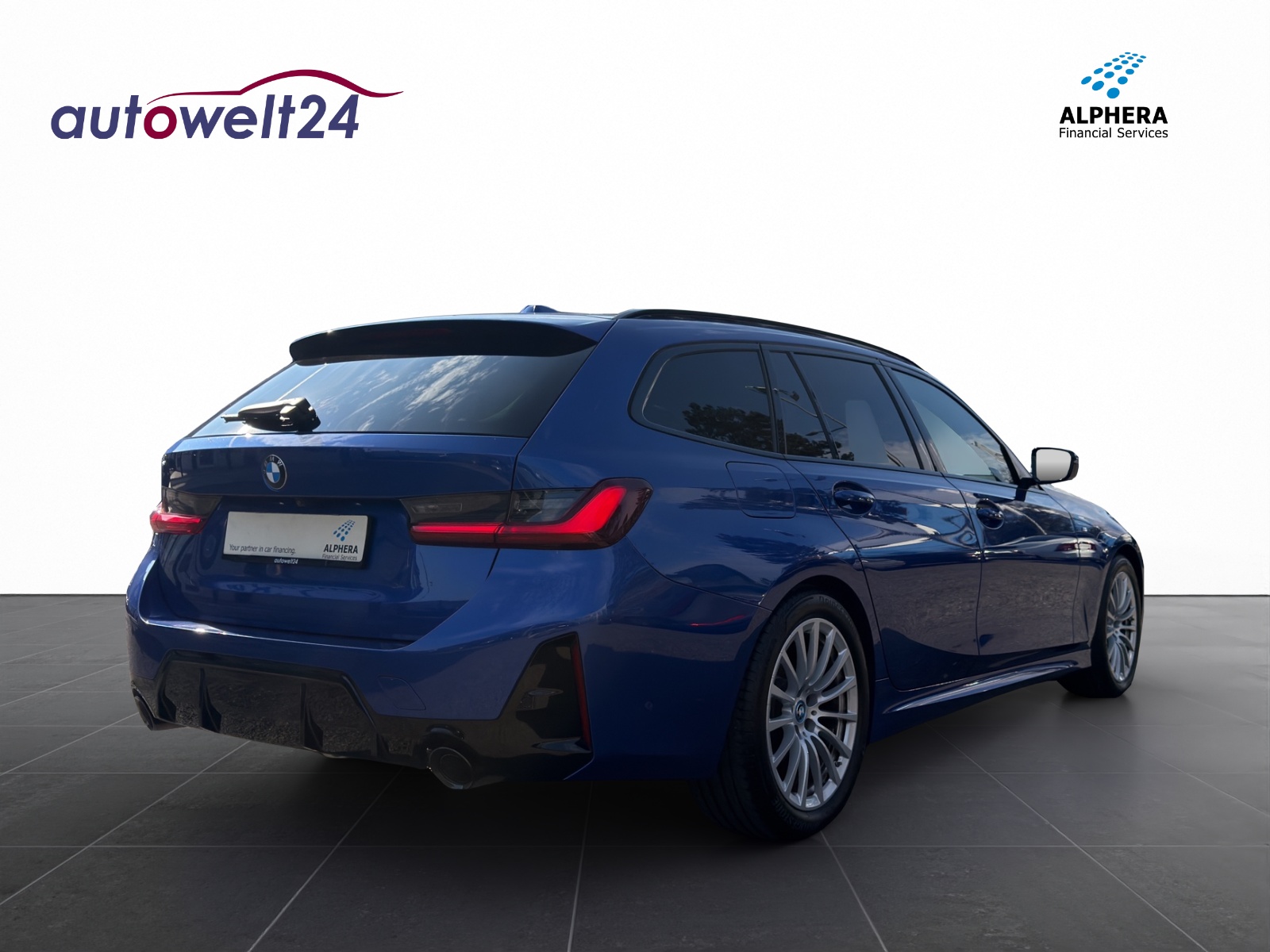 BMW 320d xDrive 48V Touring Steptronic M Sport-image-4