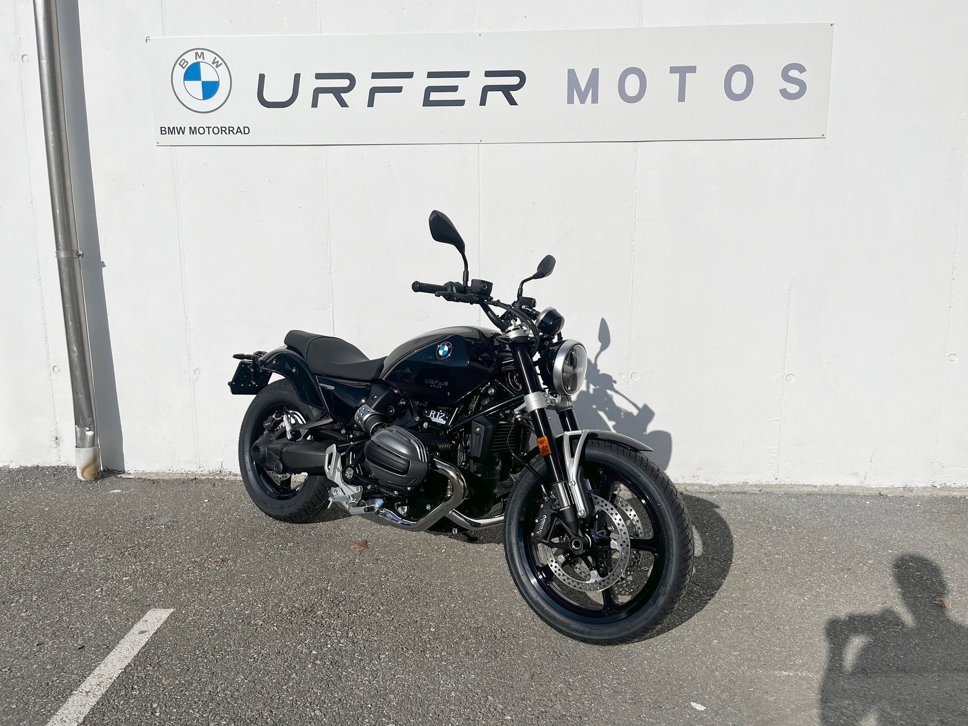 BMW R 12-image-1