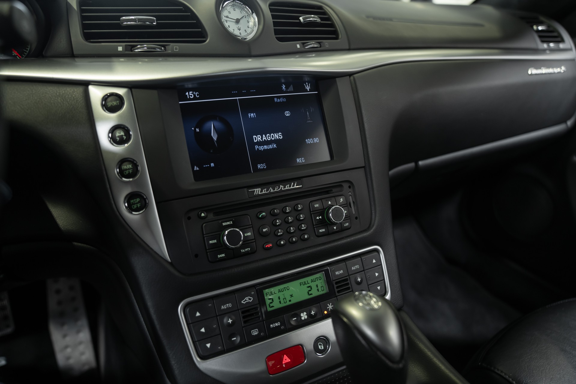MASERATI GranTurismo S Automatica * 4,7 V8 MIT MEGA SOUND & SEHR VIEL FAHRSPASS * LEASING AB 376.- *-image-24