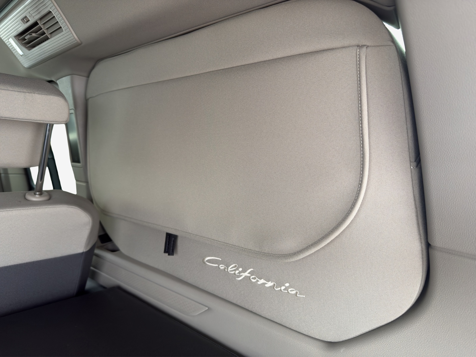 VW California 2.0 TDI Beach Tour-image-14