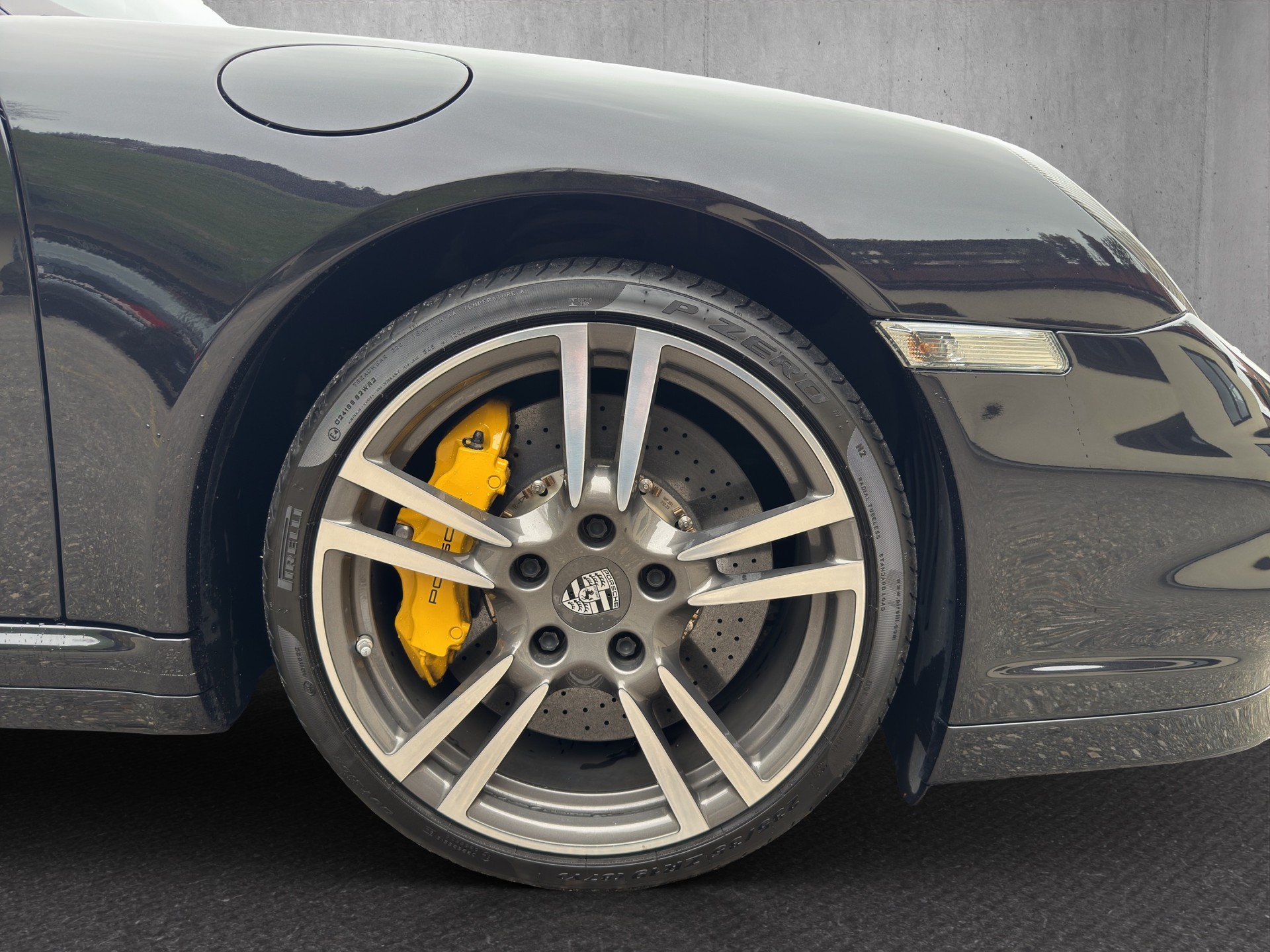 PORSCHE 911 Cabrio Turbo S PDK-image-26