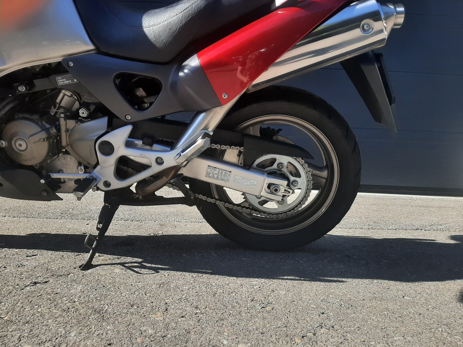 HONDA XL 1000 V Varadero-image-2