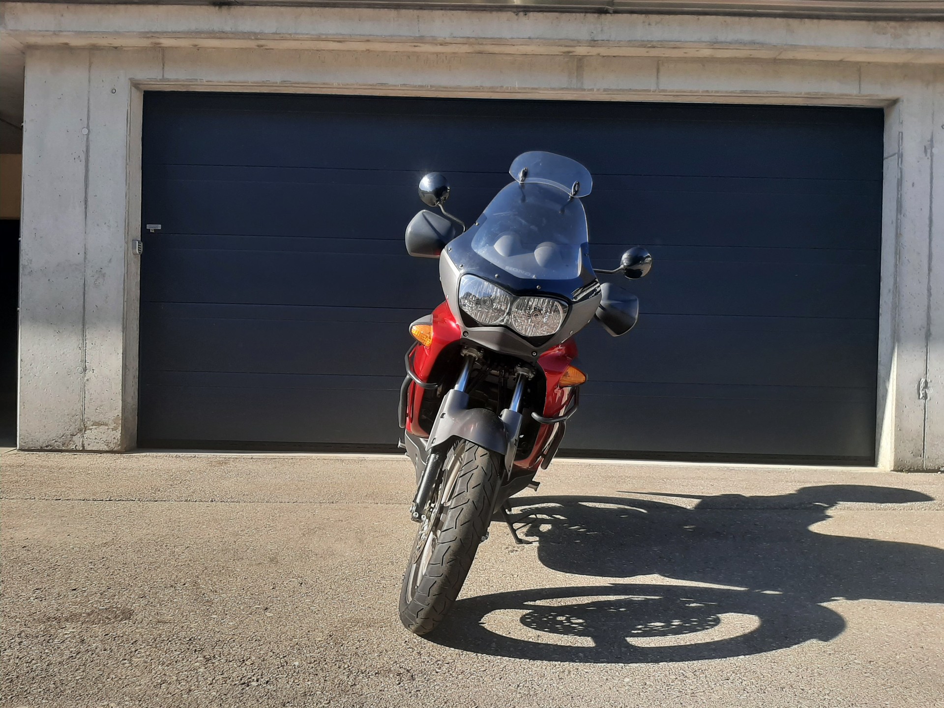 HONDA XL 1000 V Varadero-image-5