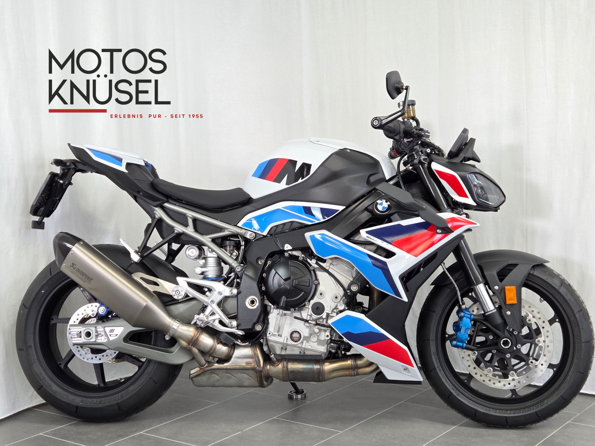 BMW M 1000 R-image-0