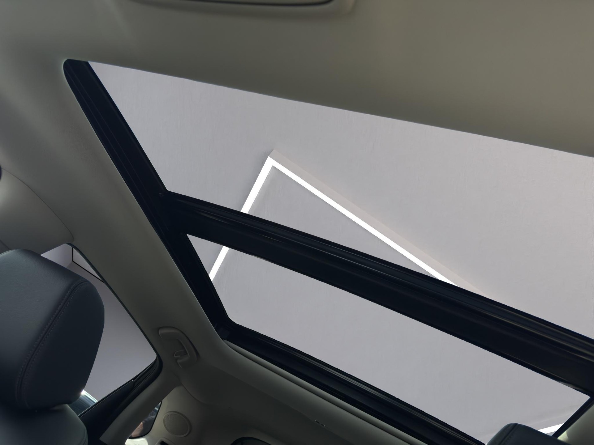 HONDA ZR-V 2.0 i-MMD Advance-image-17