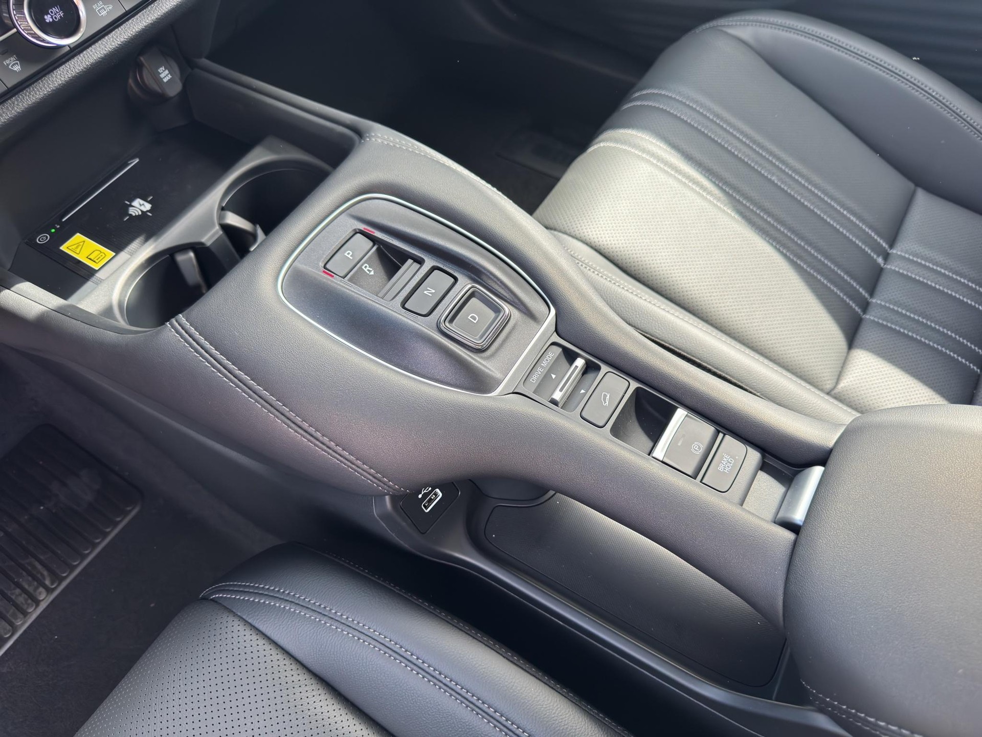 HONDA ZR-V 2.0 i-MMD Advance-image-13