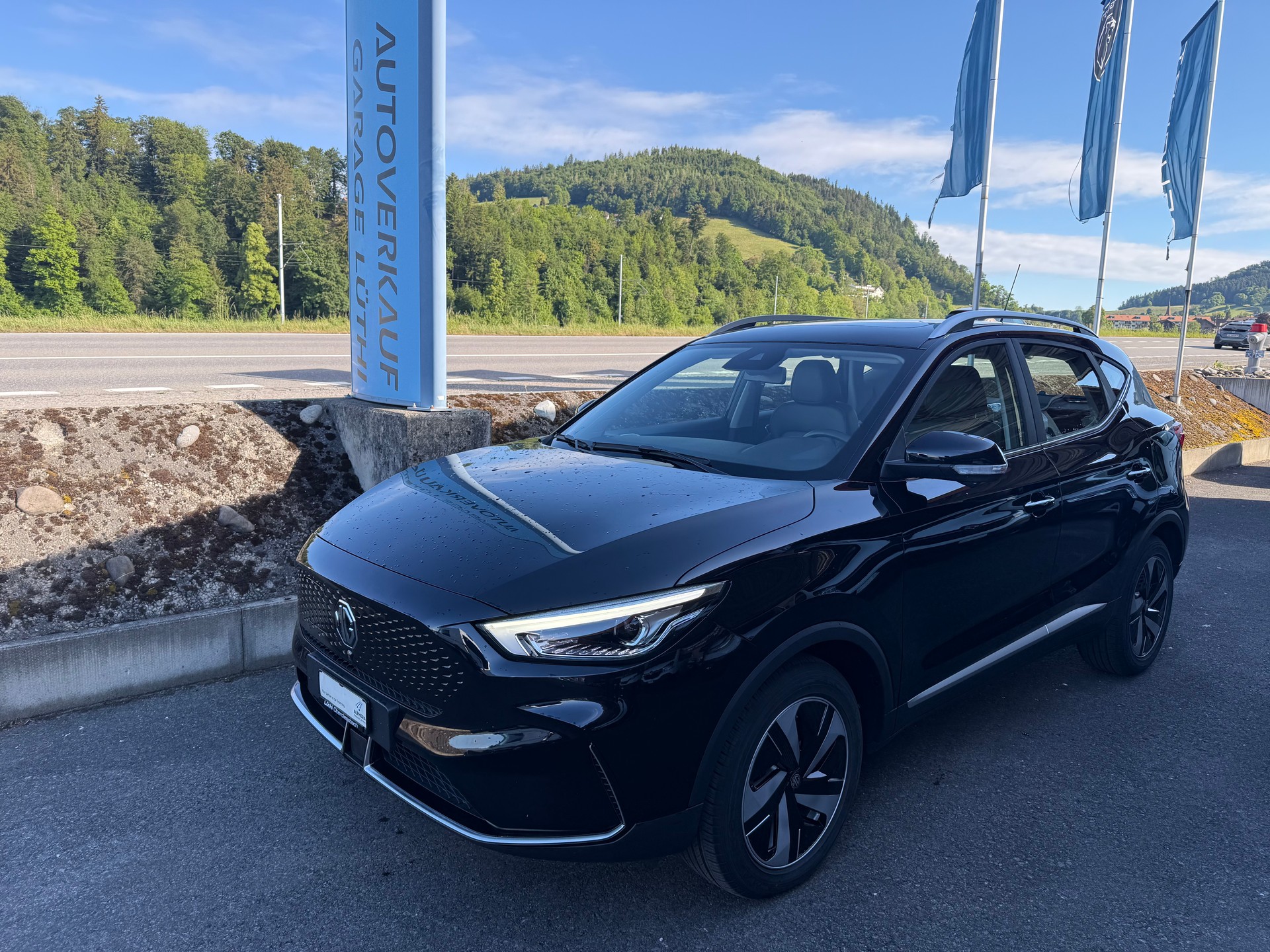 MG ZS EV 70kWh Luxury