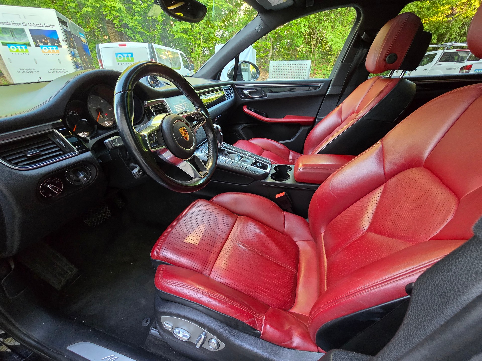 PORSCHE Macan S Diesel PDK-image-11