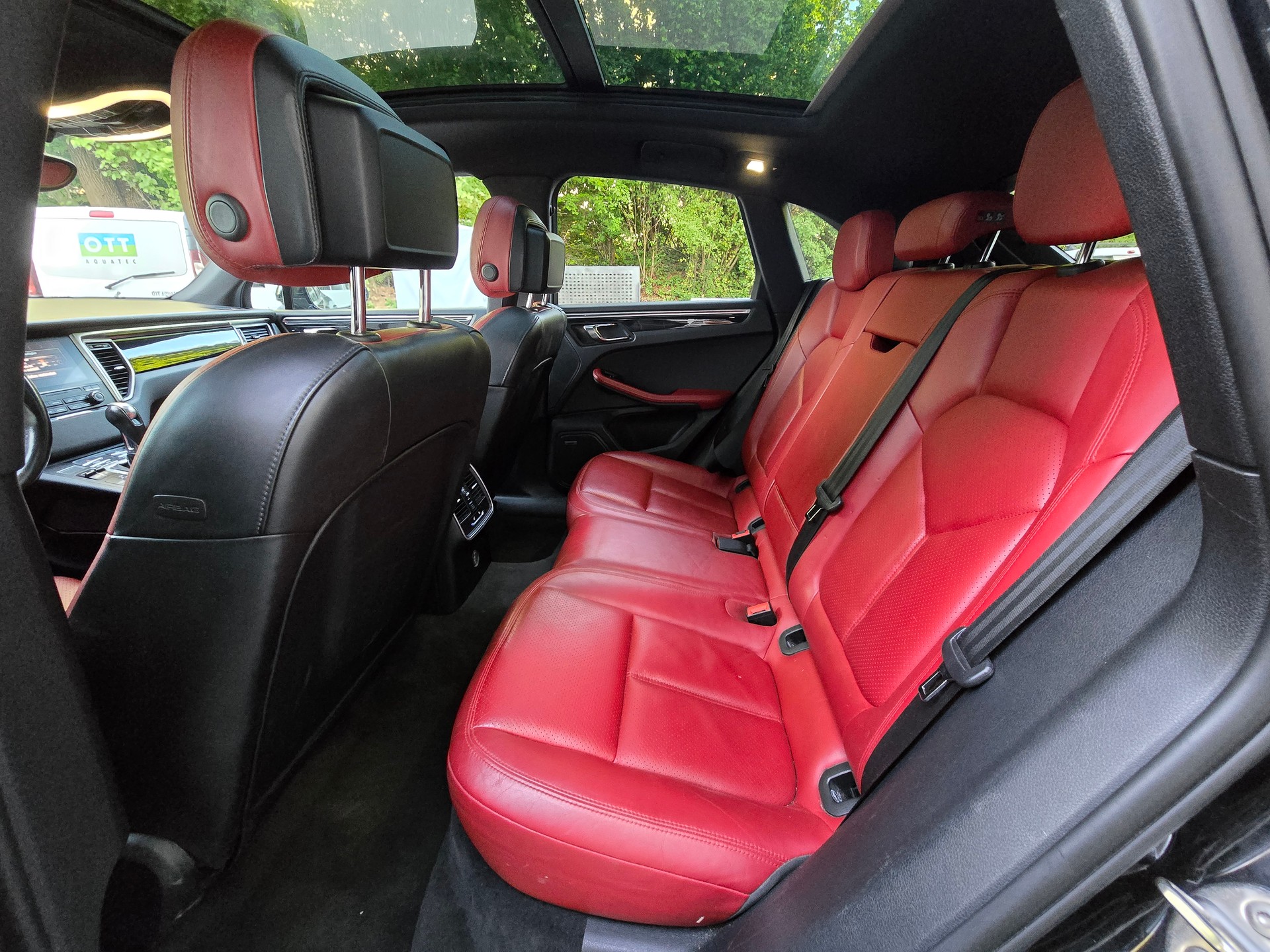 PORSCHE Macan S Diesel PDK-image-8