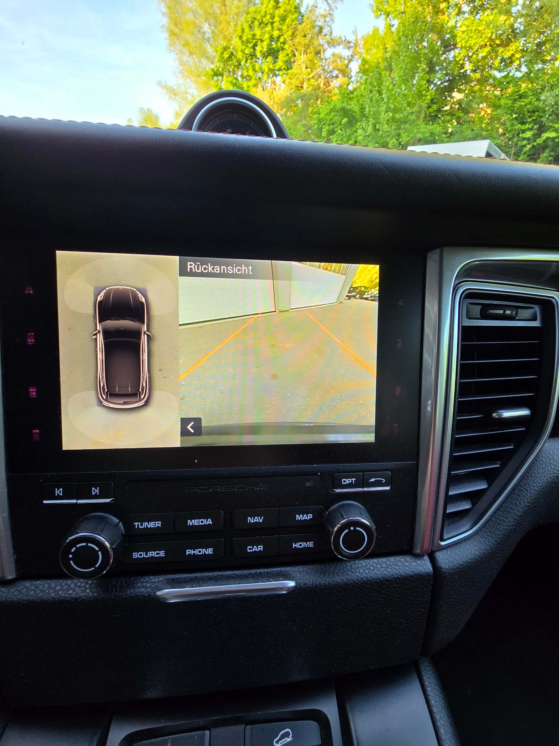 PORSCHE Macan S Diesel PDK-image-13