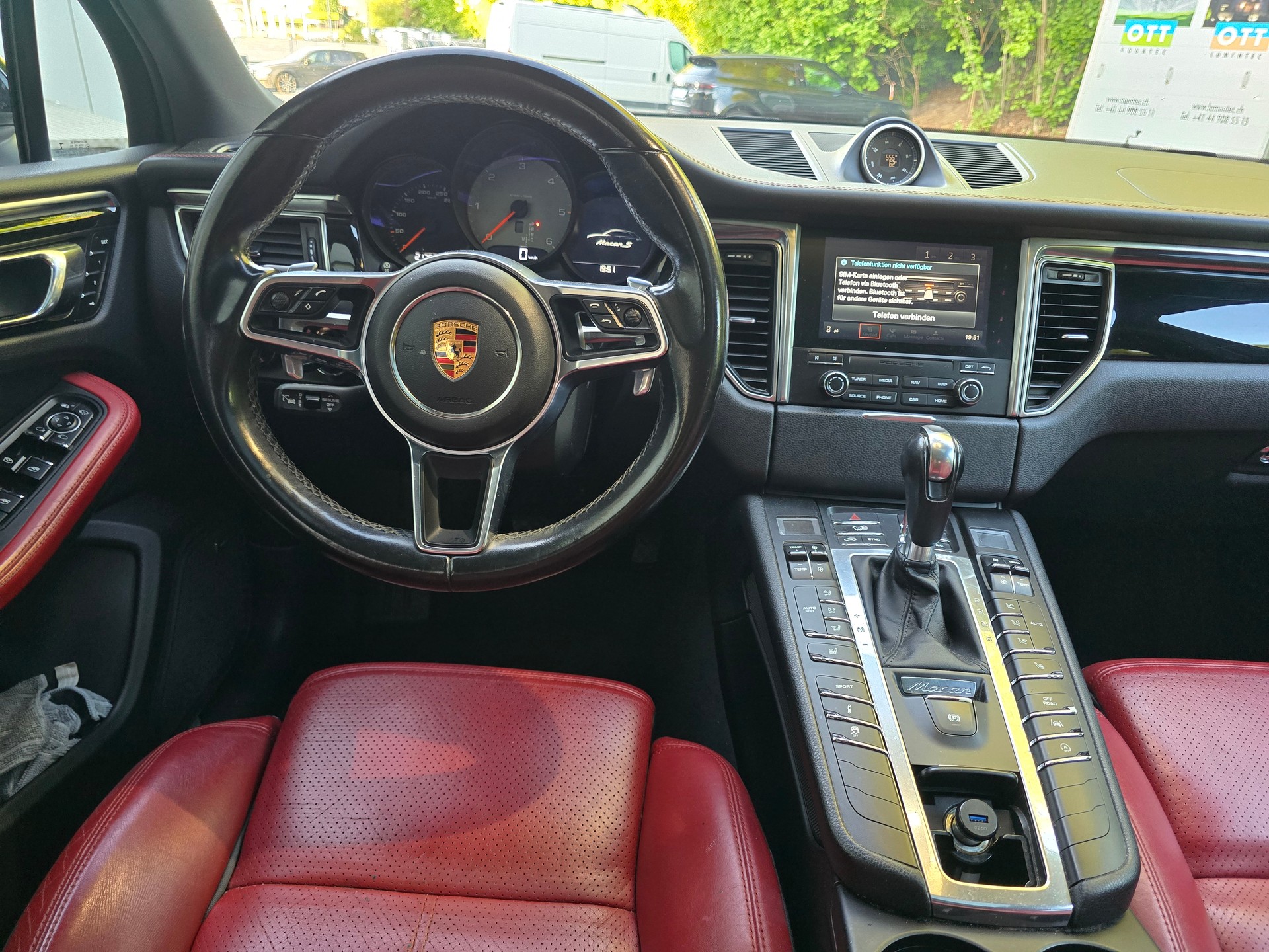 PORSCHE Macan S Diesel PDK-image-10