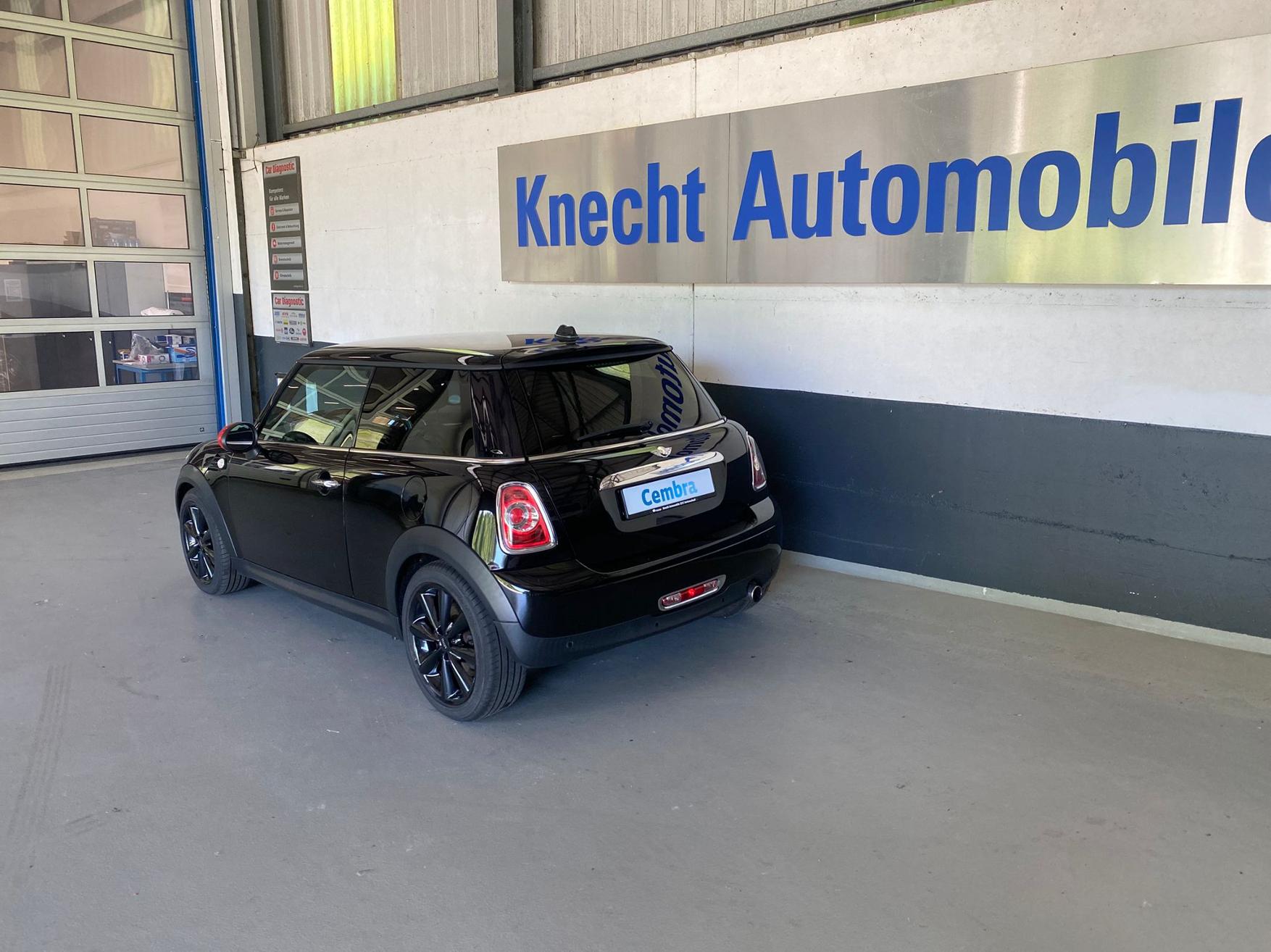 MINI Mini R56 1.6i Cooper-image-6
