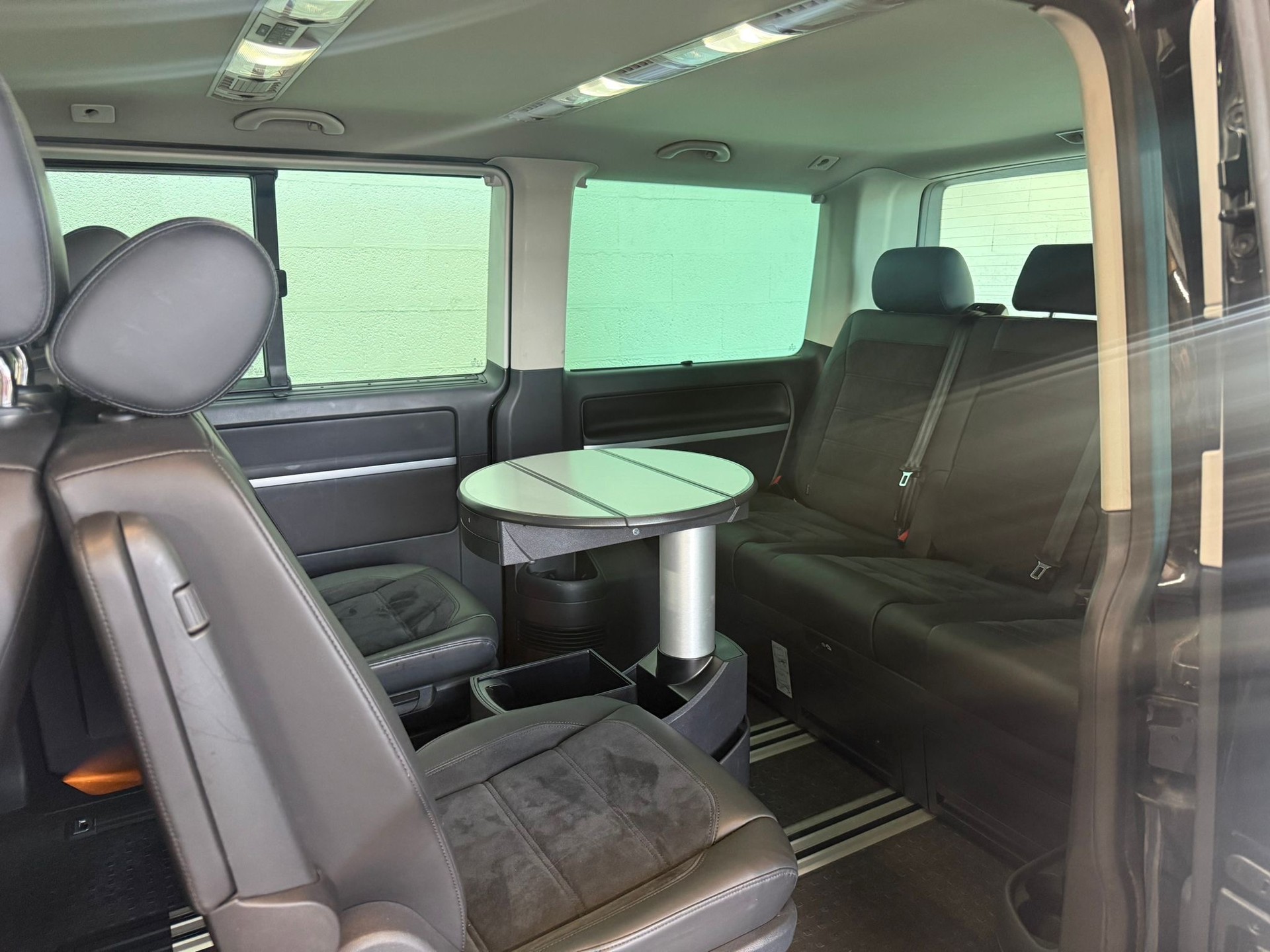 VW T6 Multivan 2.0 Bi-TDI Highline 4Motion DSG-image-5