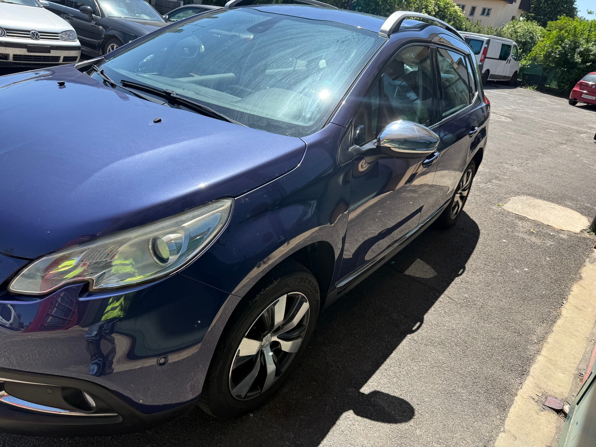 PEUGEOT 2008 1.2 PureTech Allure-showroom-element-2