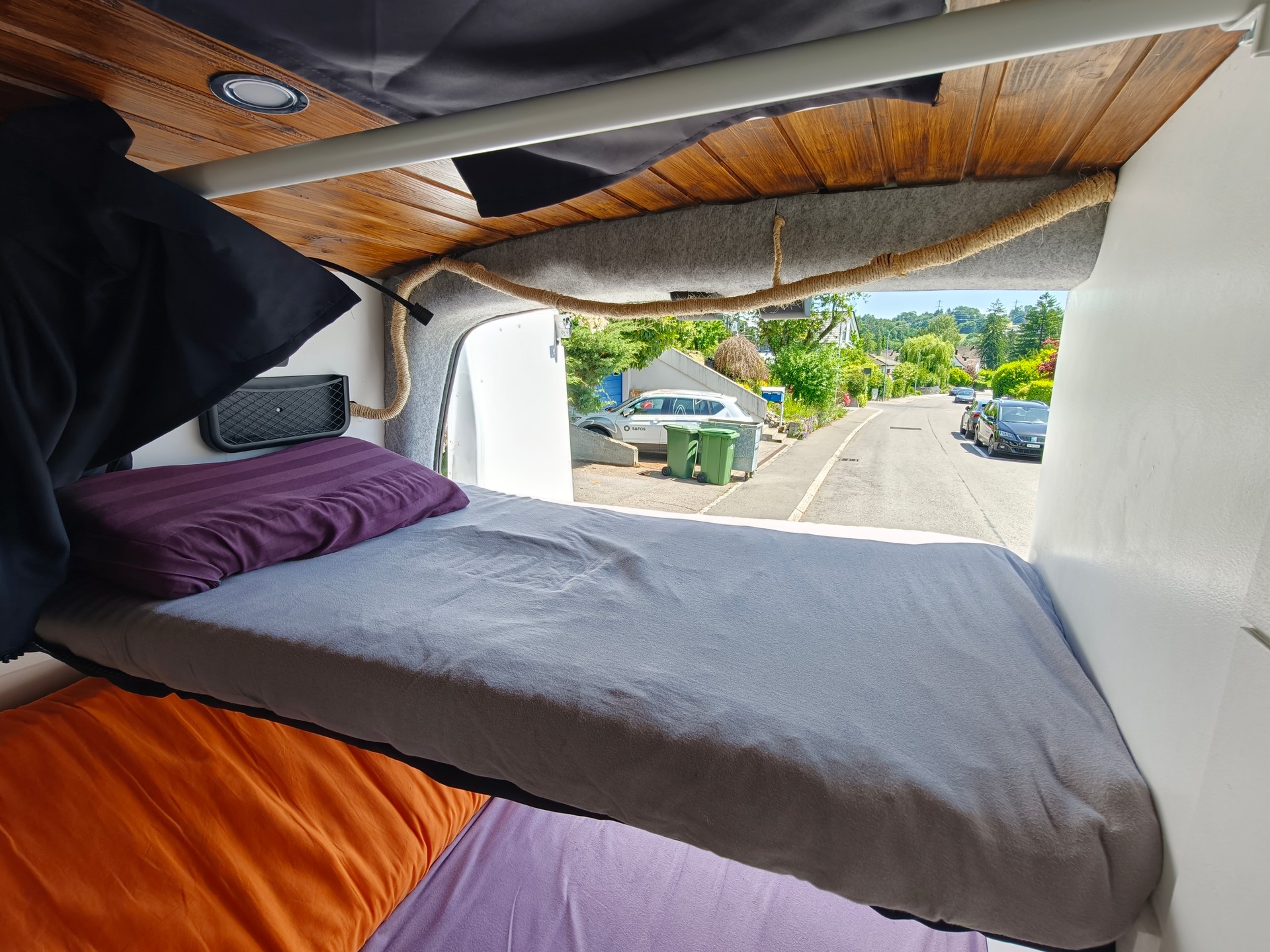 FORD Transit L2H3 Stealth Kitesurf&Family Camper 2.0 TDCi-image-3