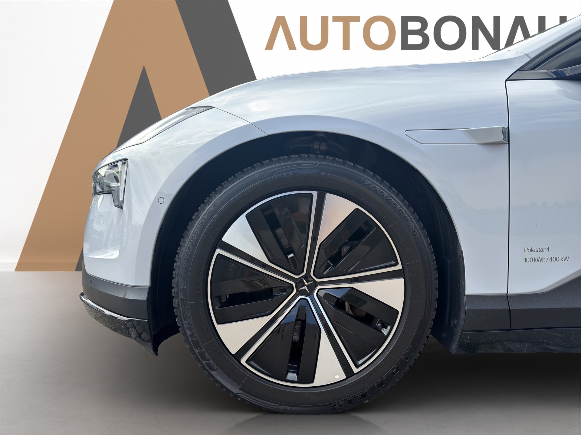 POLESTAR 4 Long Range Dual Motor-image-24