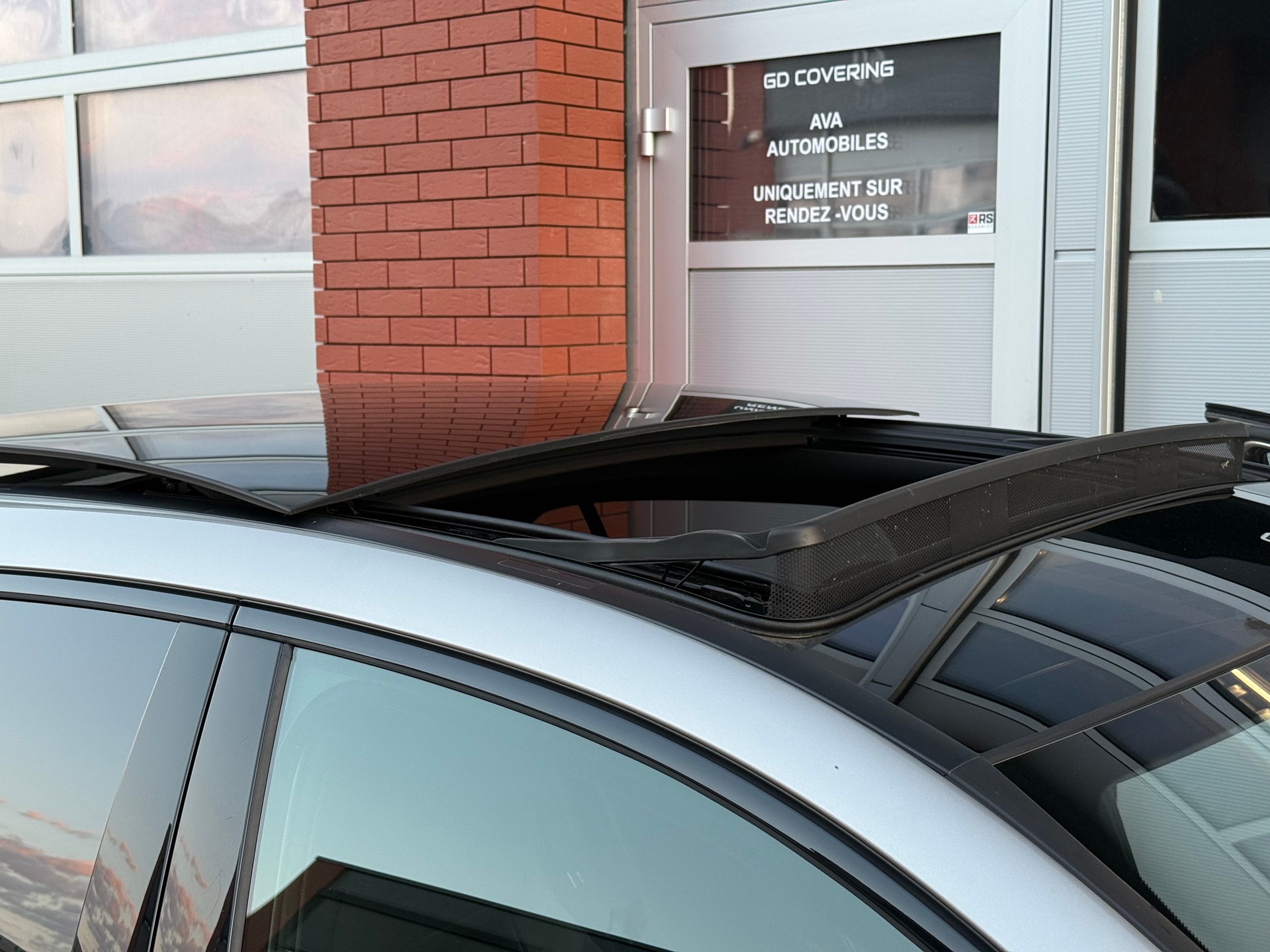 MERCEDES-BENZ A 200 AMG Line 7G-DCT-image-12