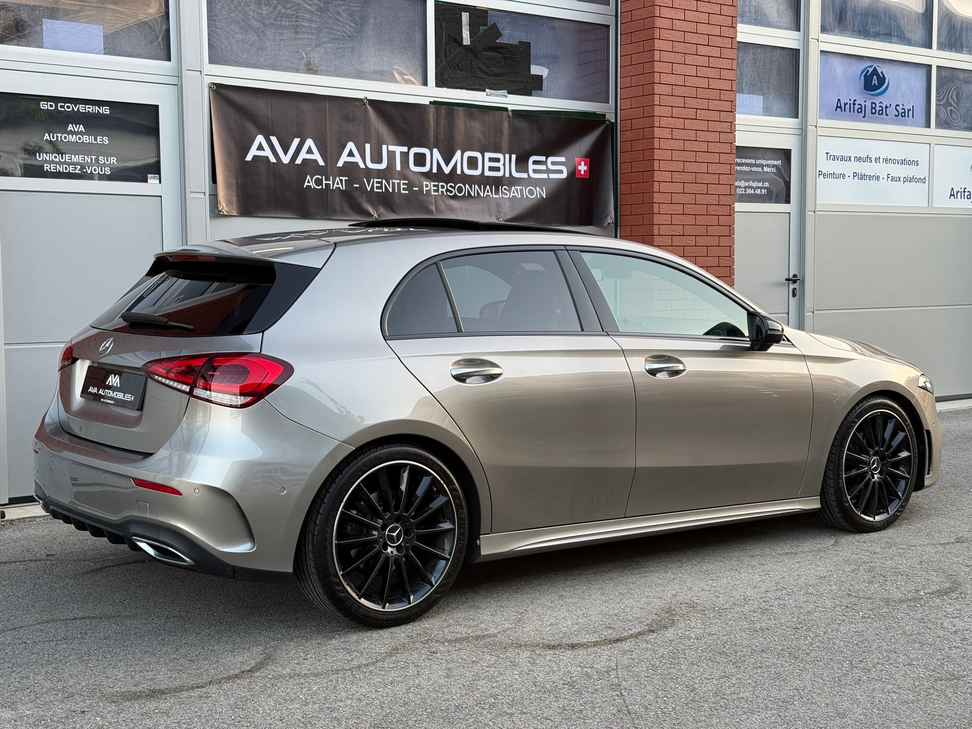 MERCEDES-BENZ A 200 AMG Line 7G-DCT-image-10