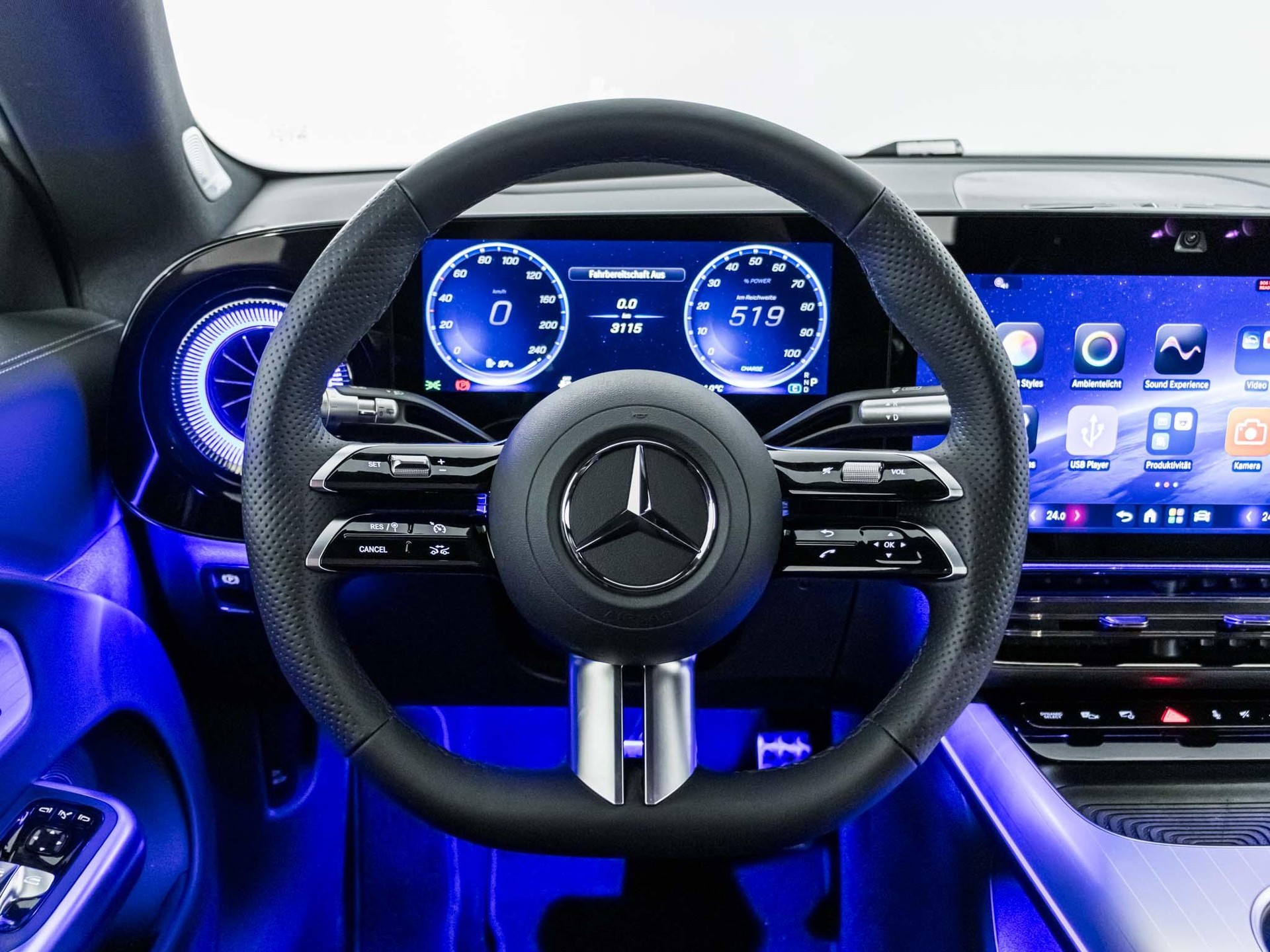 MERCEDES-BENZ CLA 350 4MATIC EQ SB-image-10