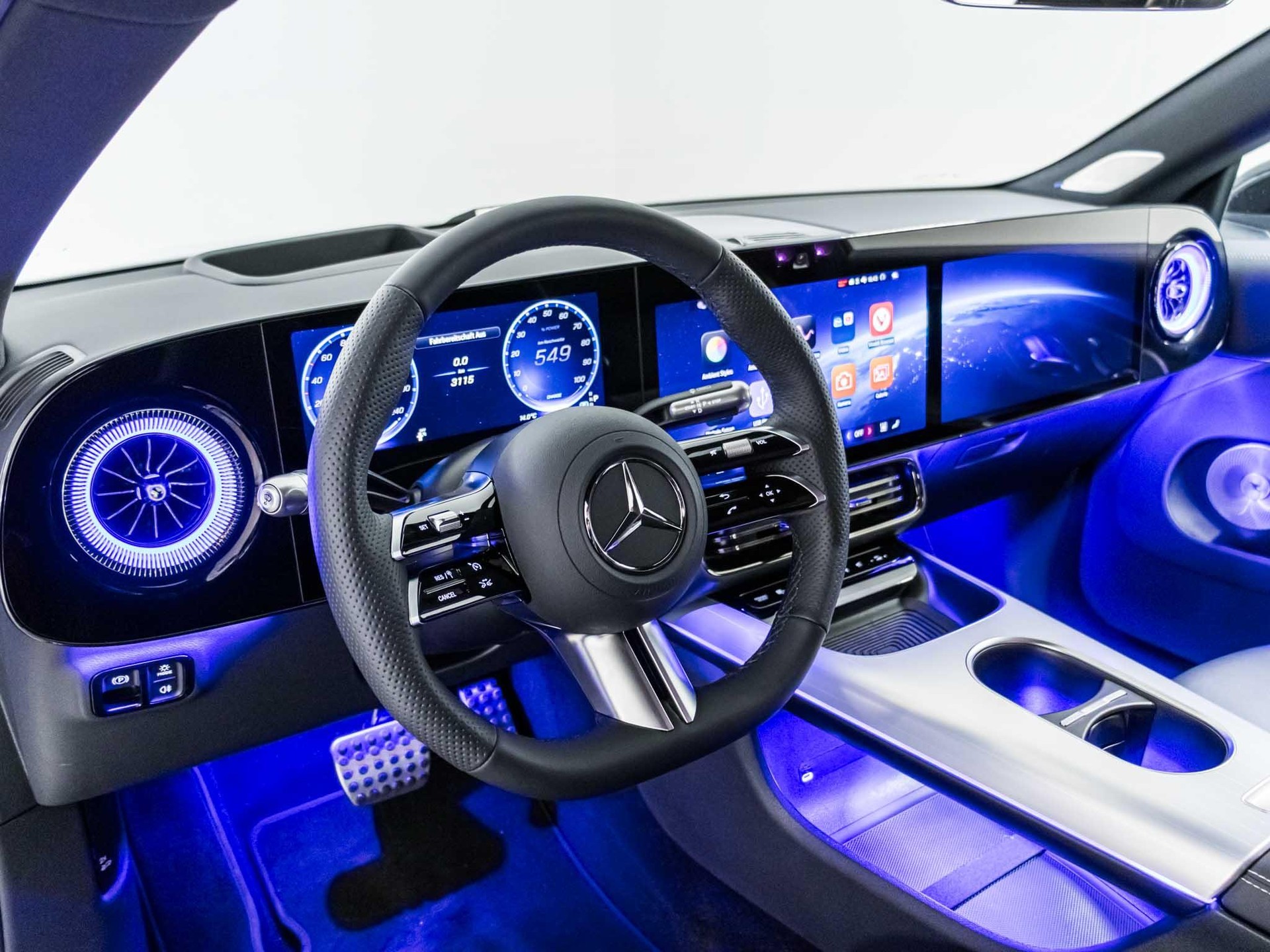 MERCEDES-BENZ CLA 350 4MATIC EQ SB-image-9