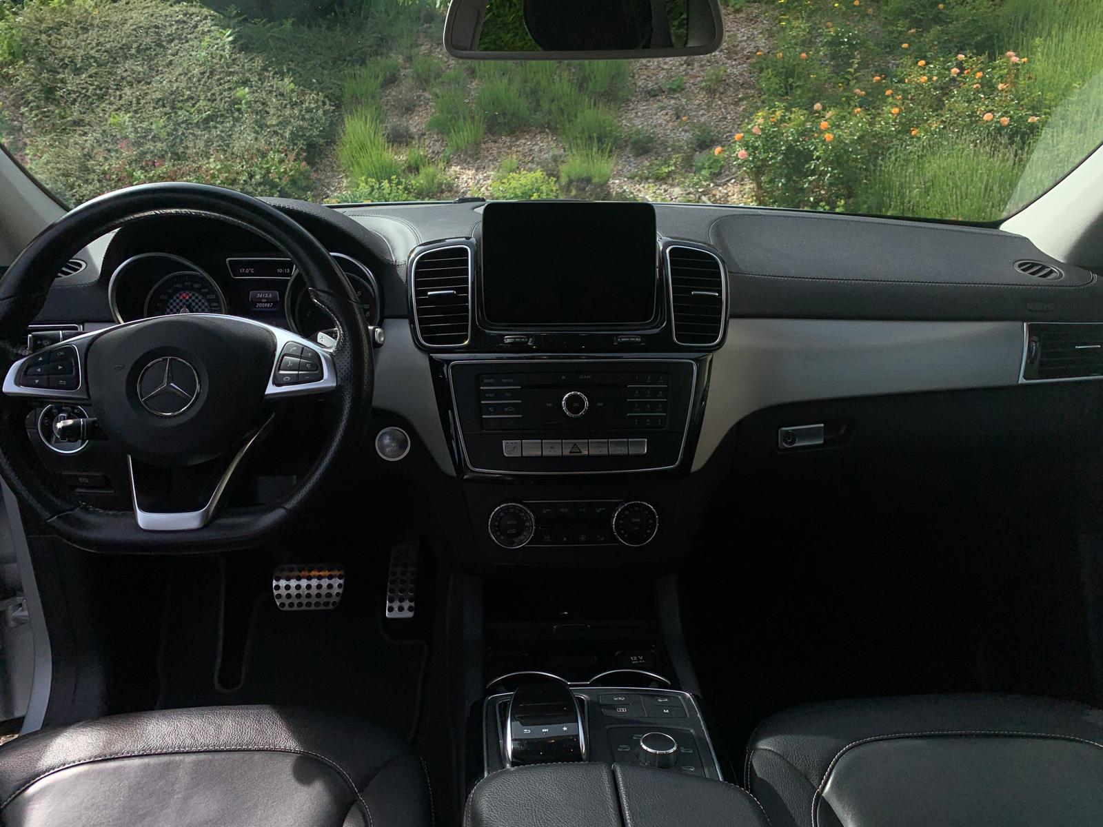 MERCEDES-BENZ GLE 350 d 4MATIC Off-Roader (166.024.1)-image-4