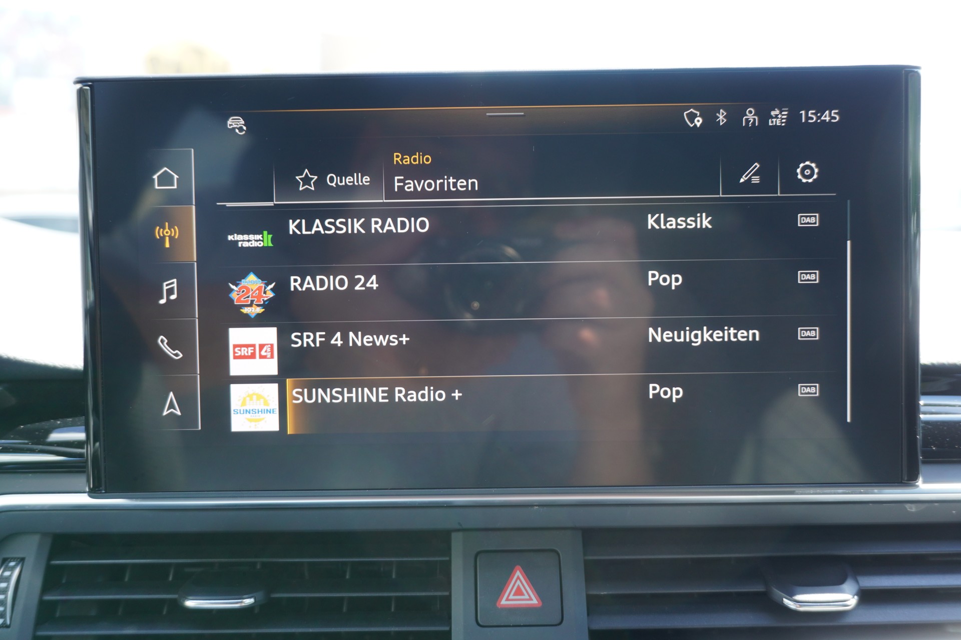 AUDI A4 Avant 45 TFSI S line S-tronic quattro-image-23