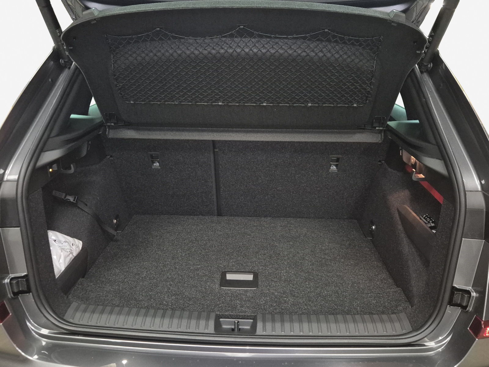 SKODA Kamiq 1.0 TSI Dynamic DSG-image-12