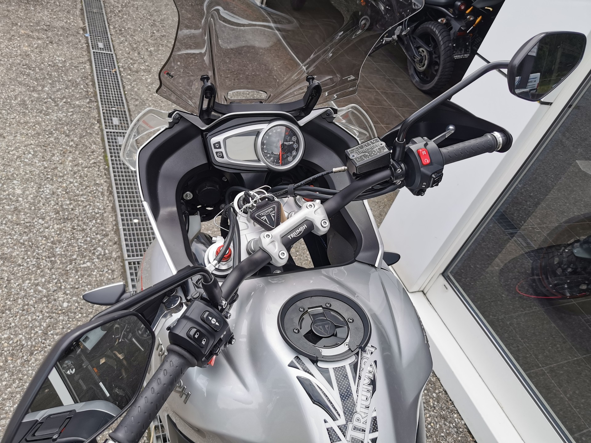 TRIUMPH Tiger Sport 1050 ABS-image-3