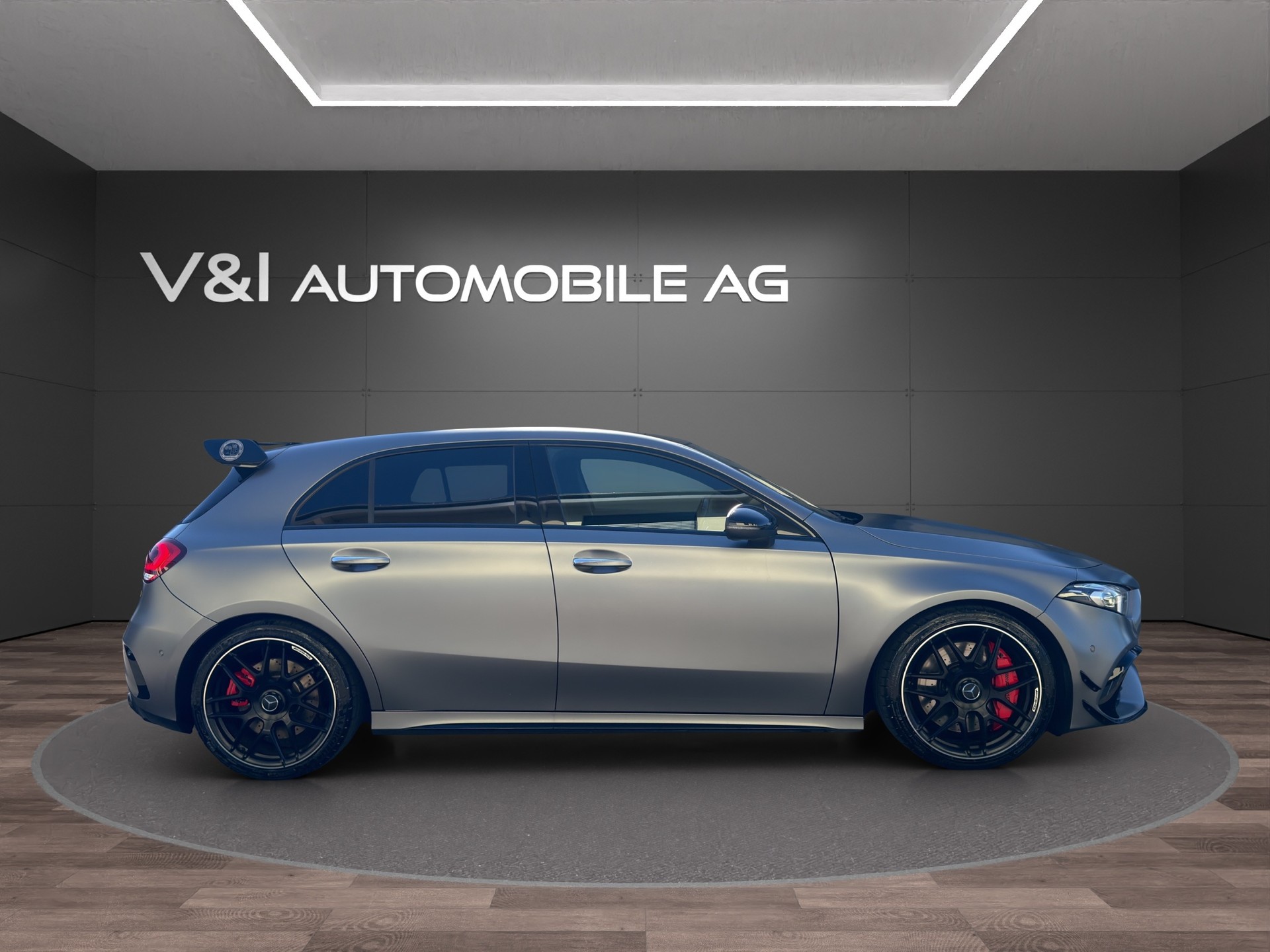 MERCEDES-BENZ A 45 S AMG 4Matic+ Speedshift-image-7