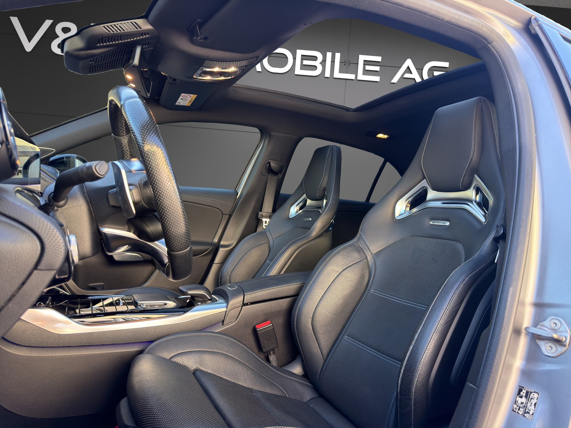 MERCEDES-BENZ A 45 S AMG 4Matic+ Speedshift-image-21