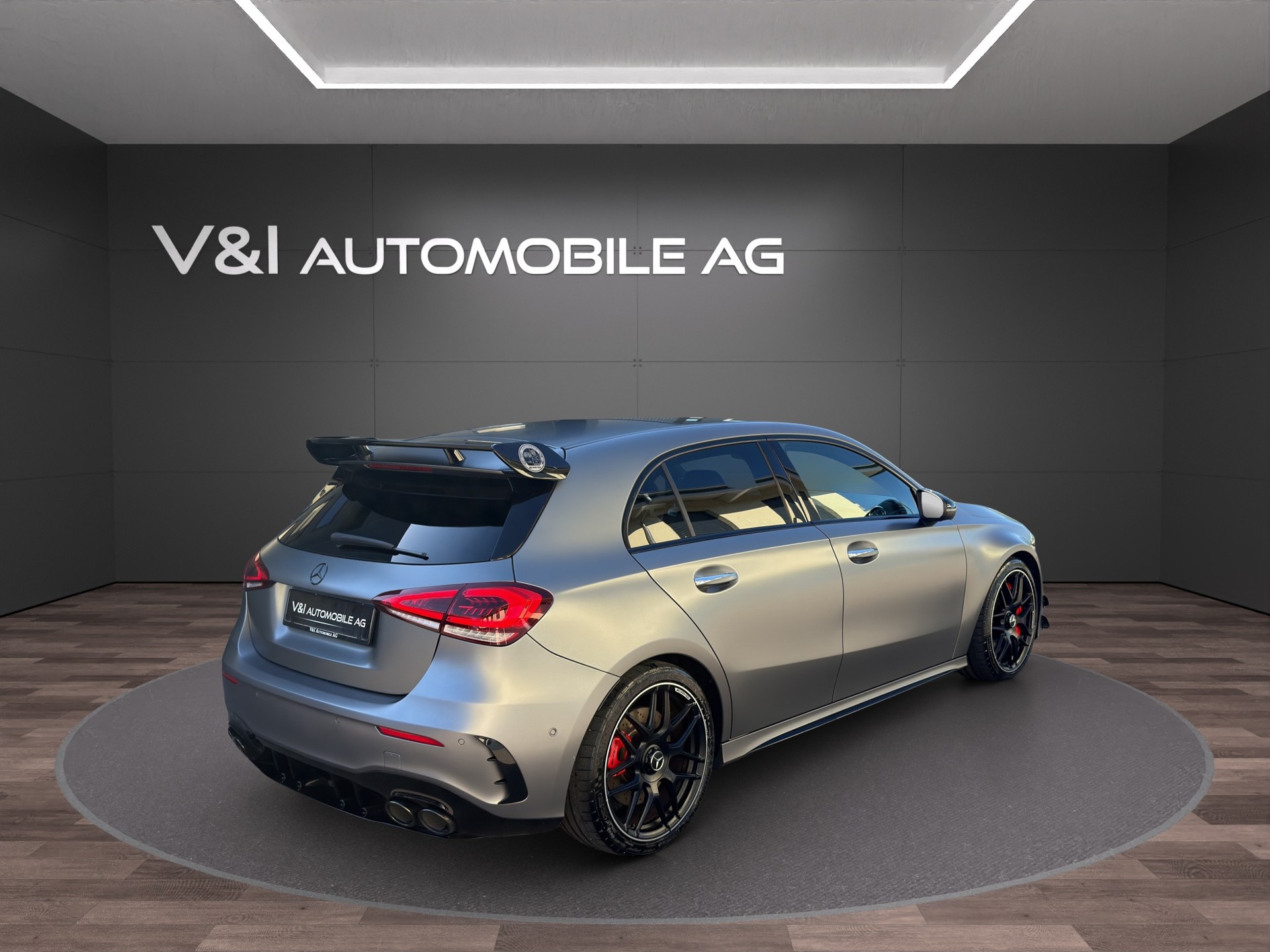 MERCEDES-BENZ A 45 S AMG 4Matic+ Speedshift-image-4