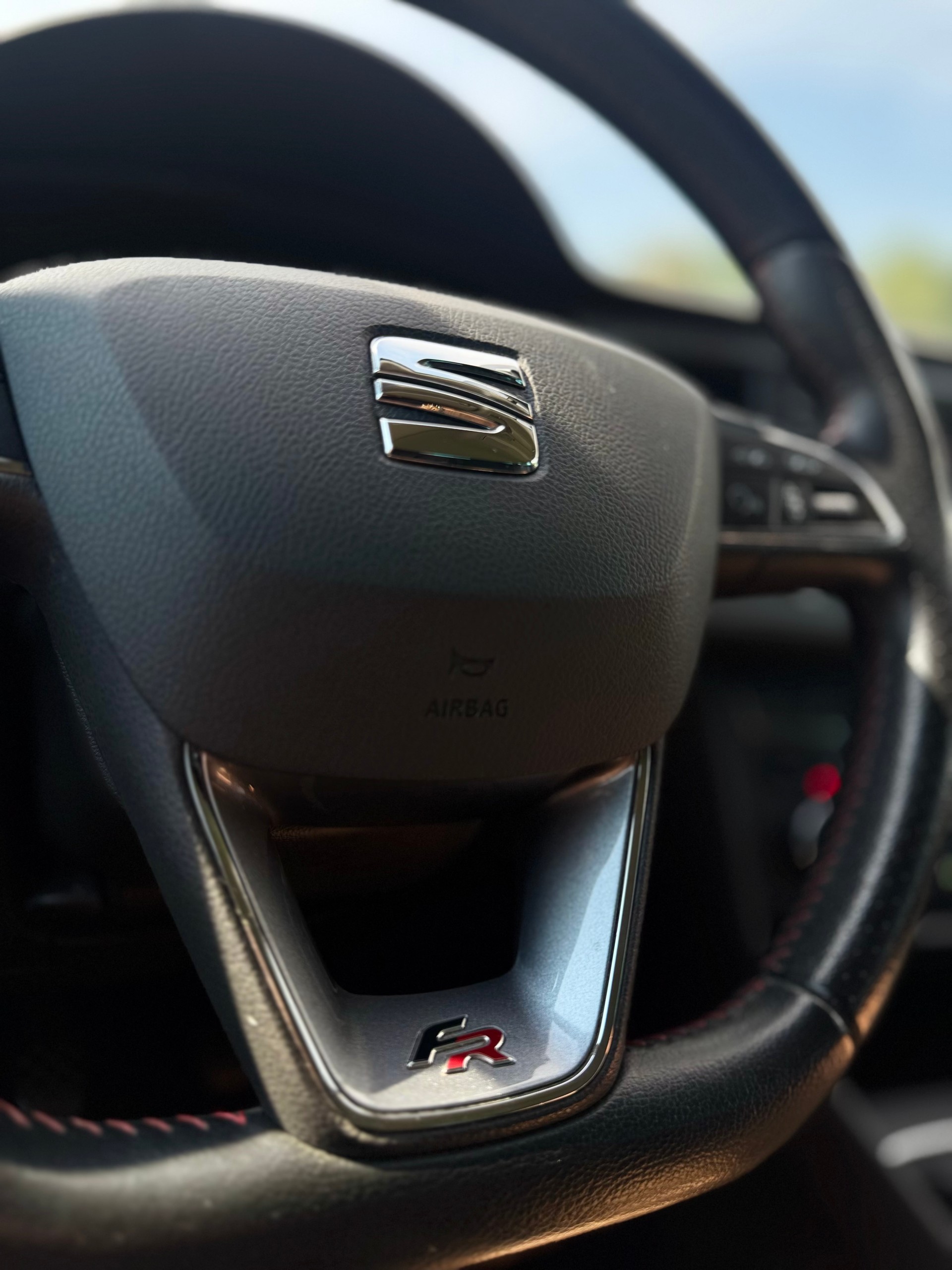 SEAT Leon 1.4 TSI FR / ab MFK bei Verkauf-image-10