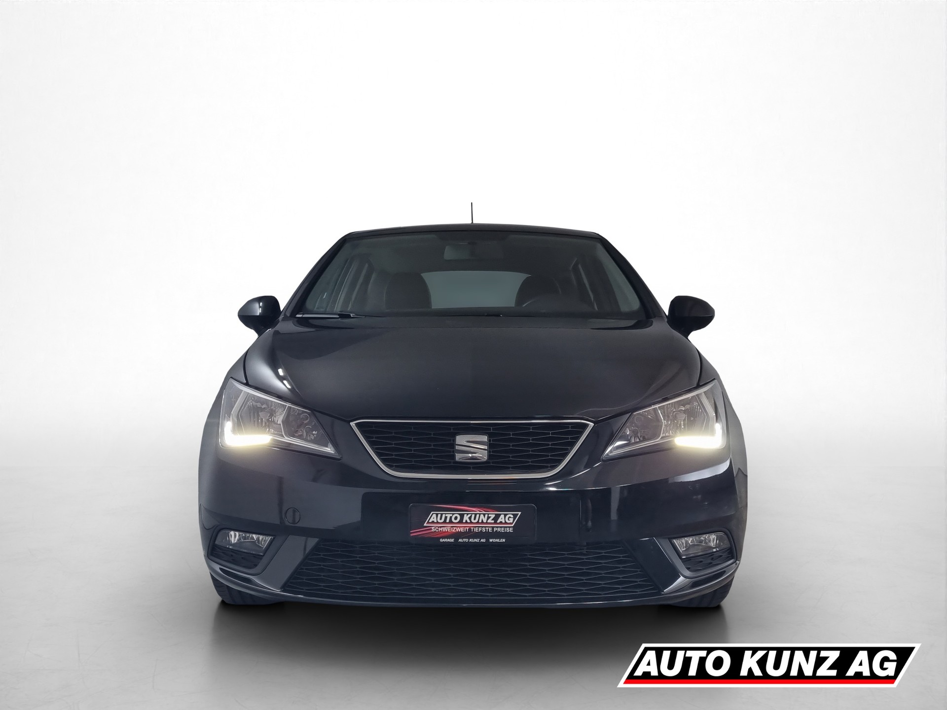 SEAT Ibiza 1.0-showroom-element-1