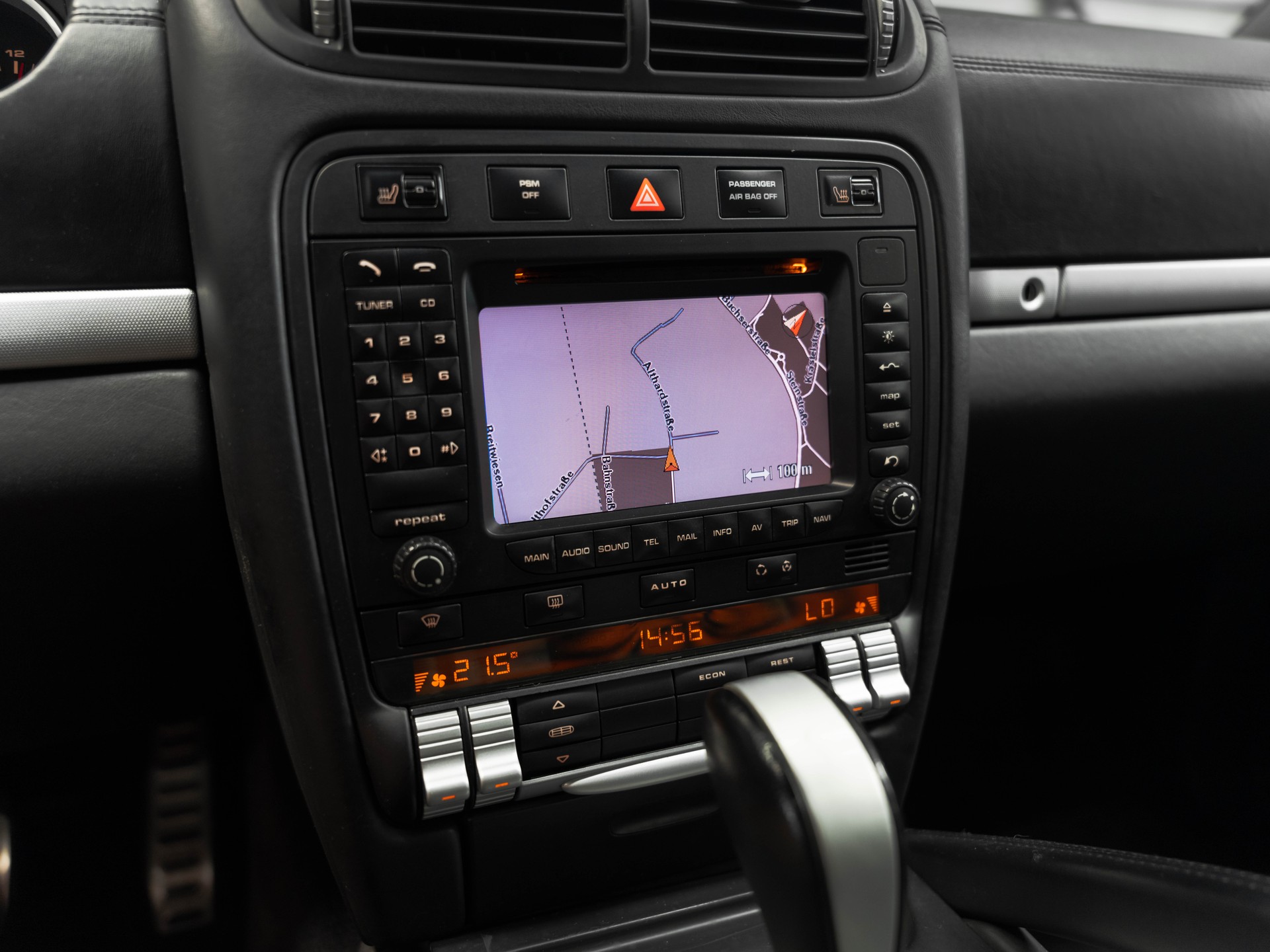 PORSCHE Cayenne S-image-22