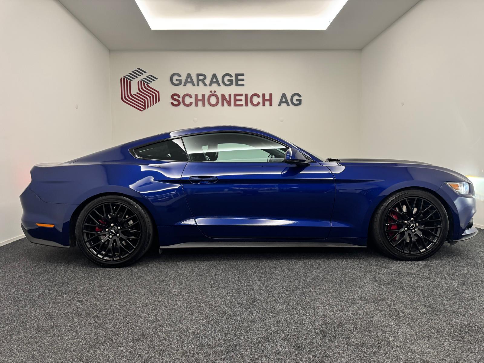 FORD Mustang Coupé 2.3 EcoBoost-showroom-element-3