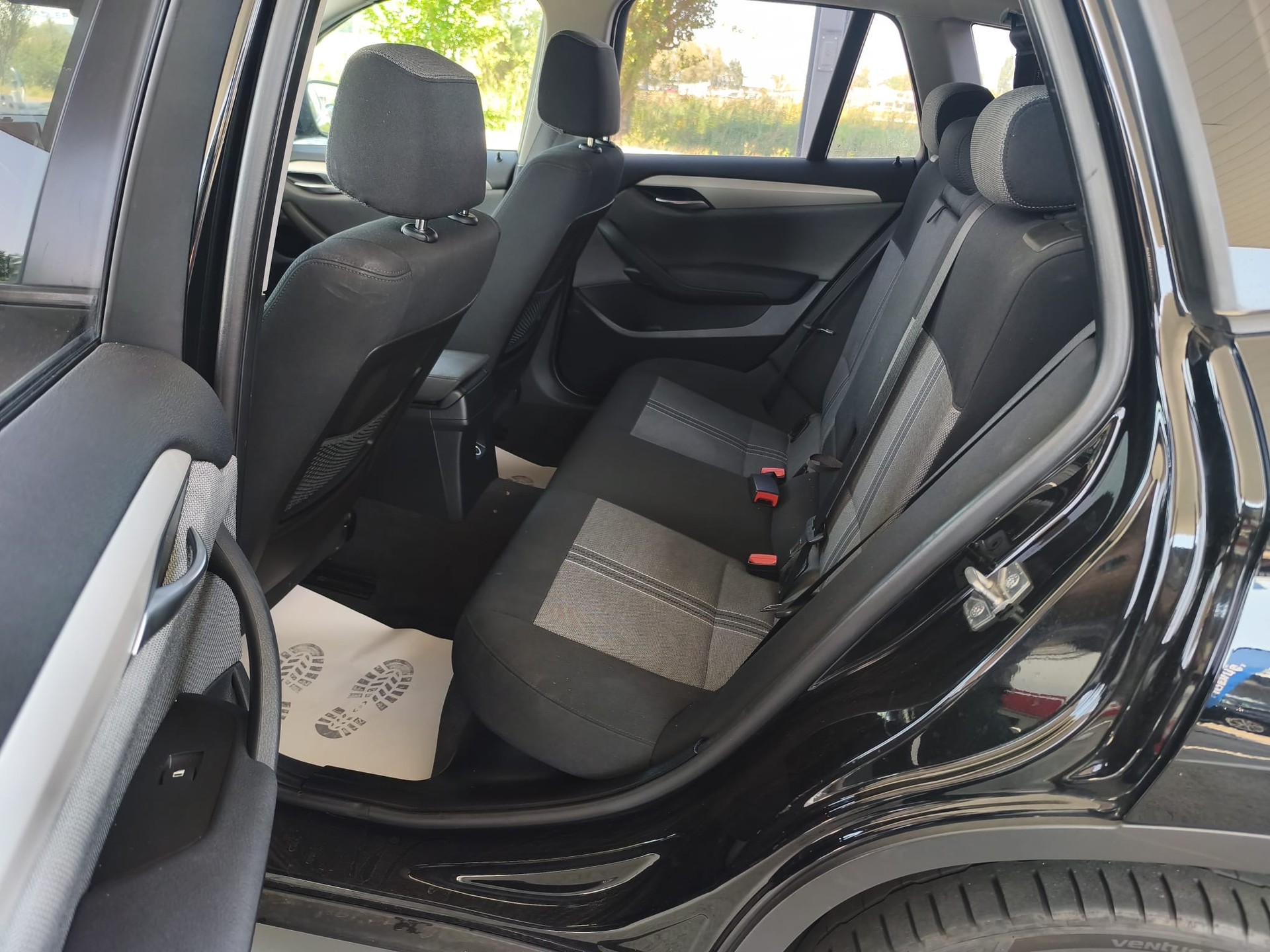 BMW X1 xDrive 20i xLine Steptronic-image-20