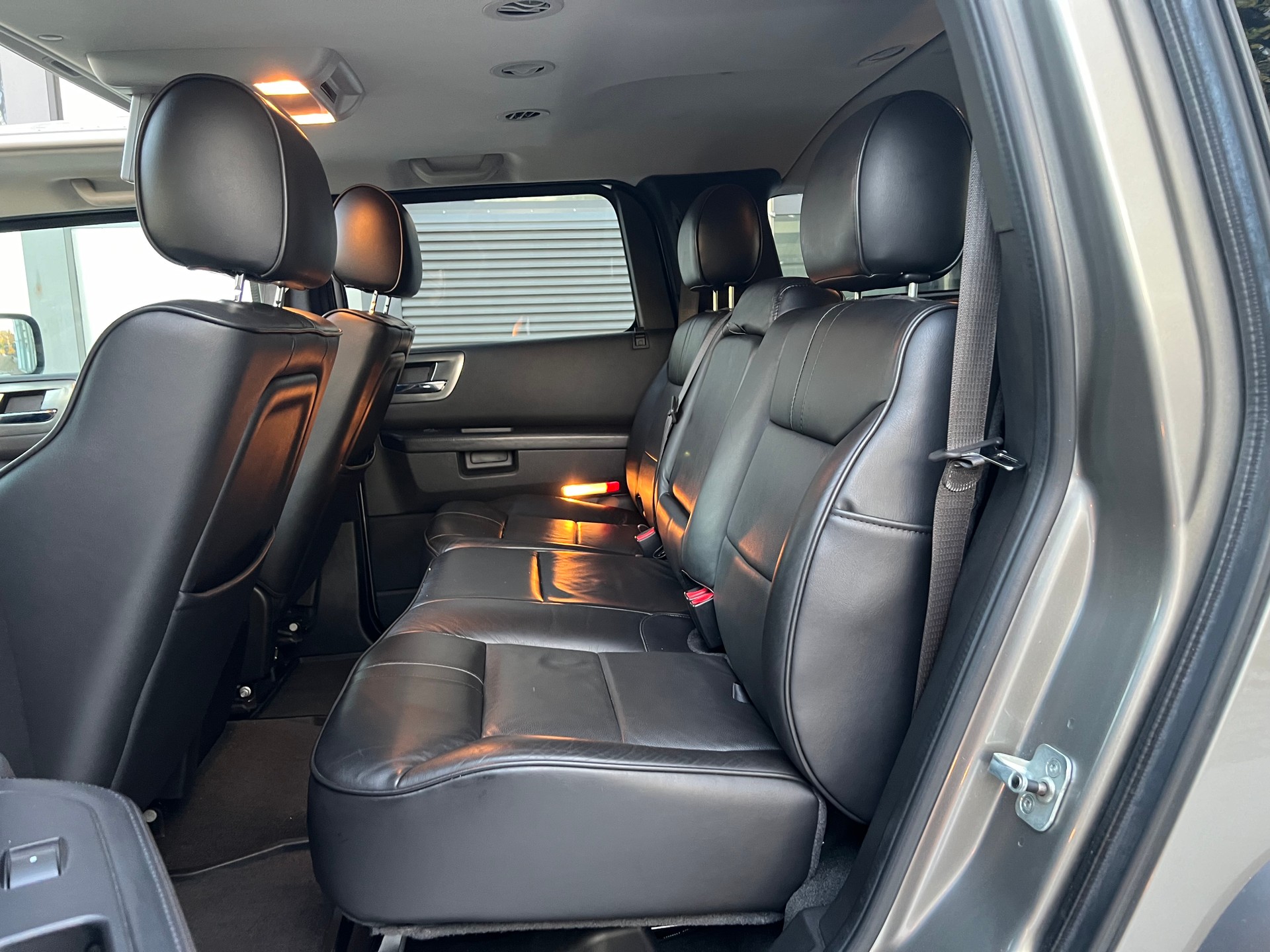 HUMMER H2 6.2 Luxury-image-9