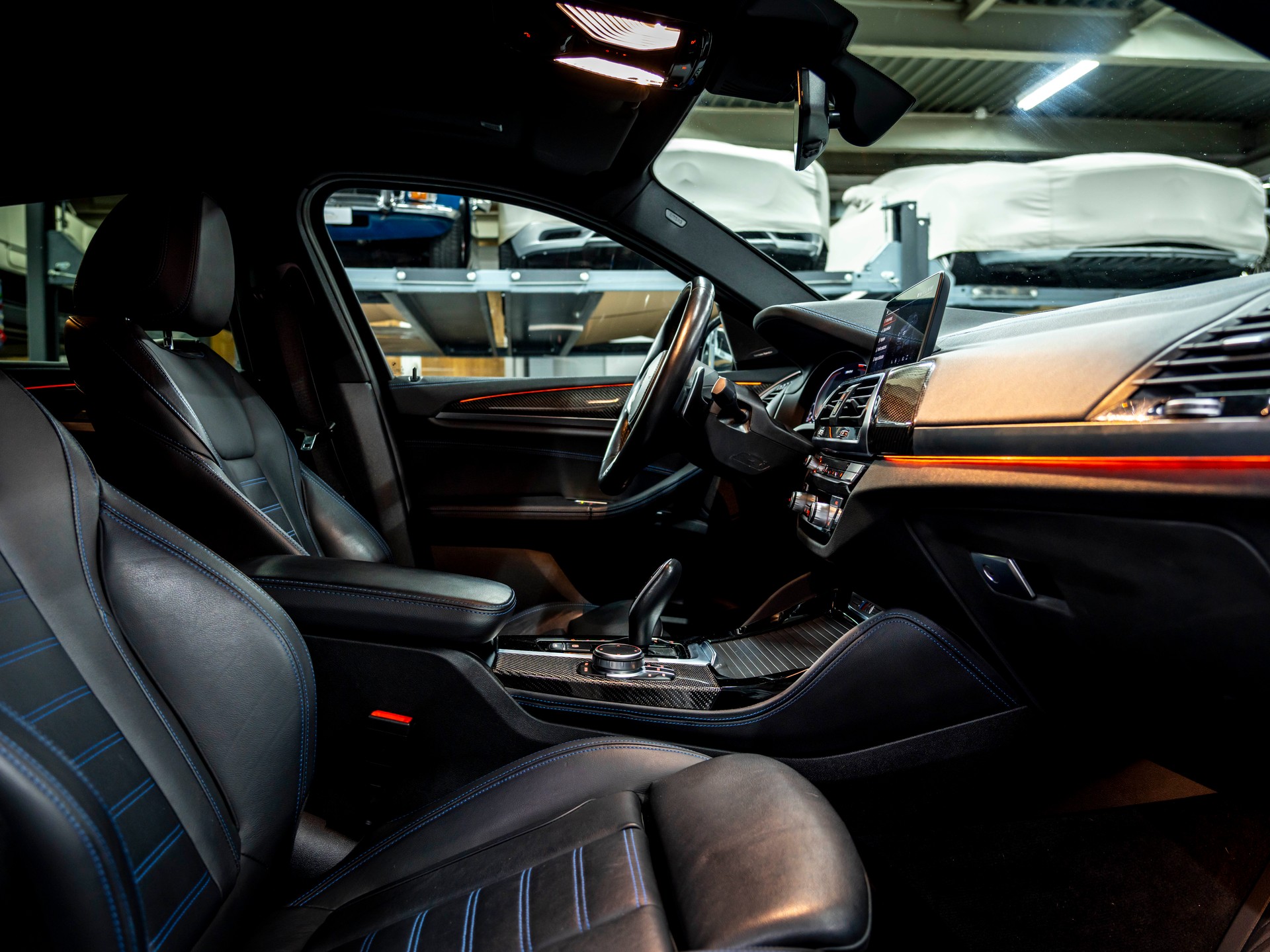 BMW X4 xDrive 48V M40d Steptronic-image-19