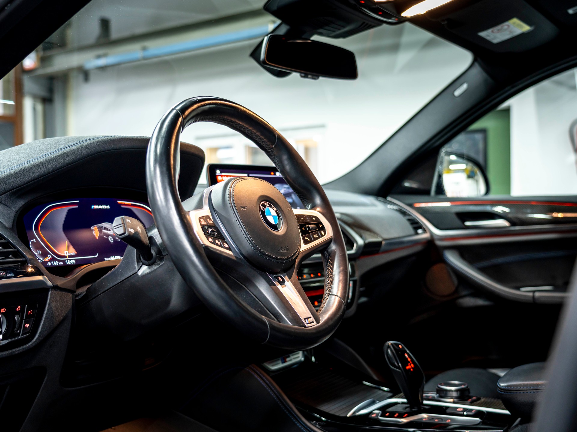 BMW X4 xDrive 48V M40d Steptronic-image-12