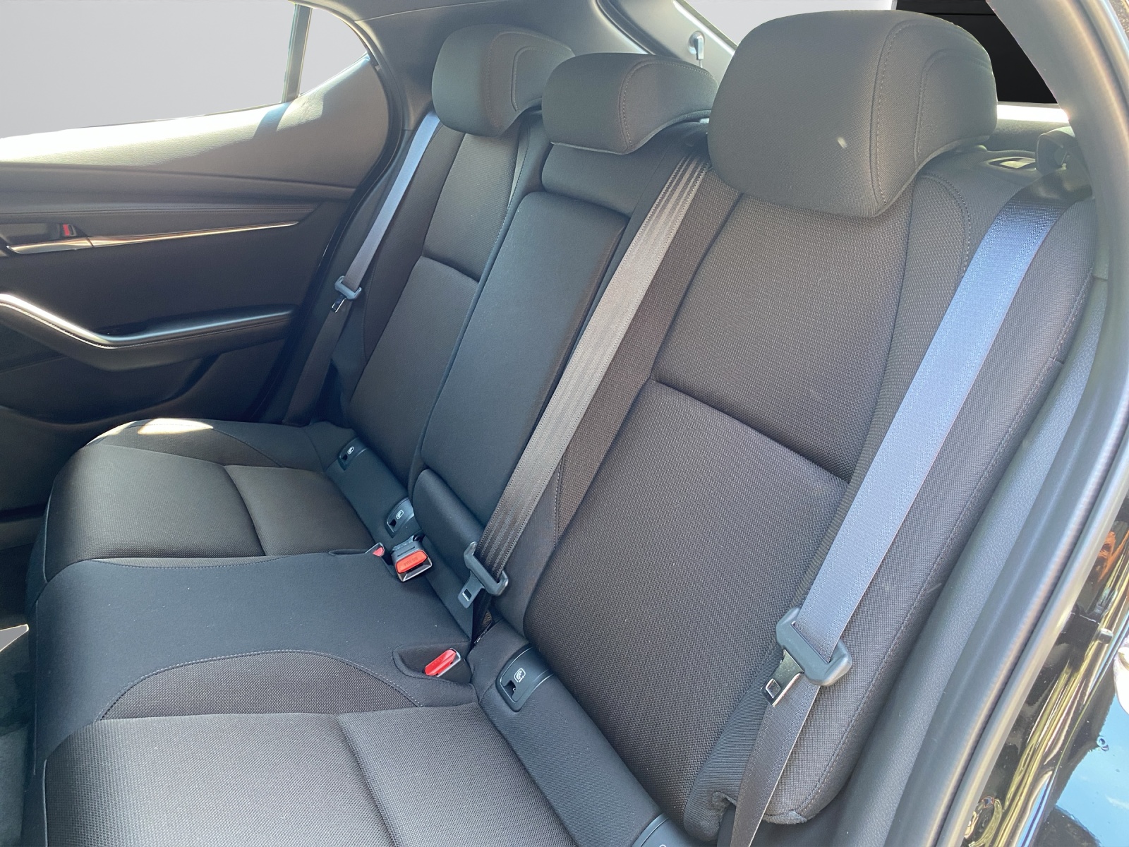 MAZDA 3 Hatchback SKYACTIV-G M Hybrid 140 Centre Line Automat-image-8