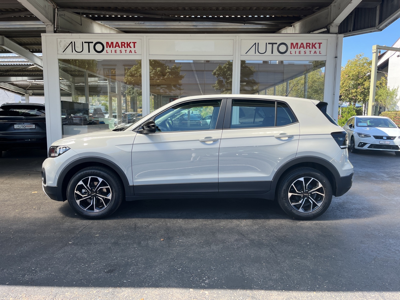 VW T-Cross 1.0 TSI Life-showroom-element-1