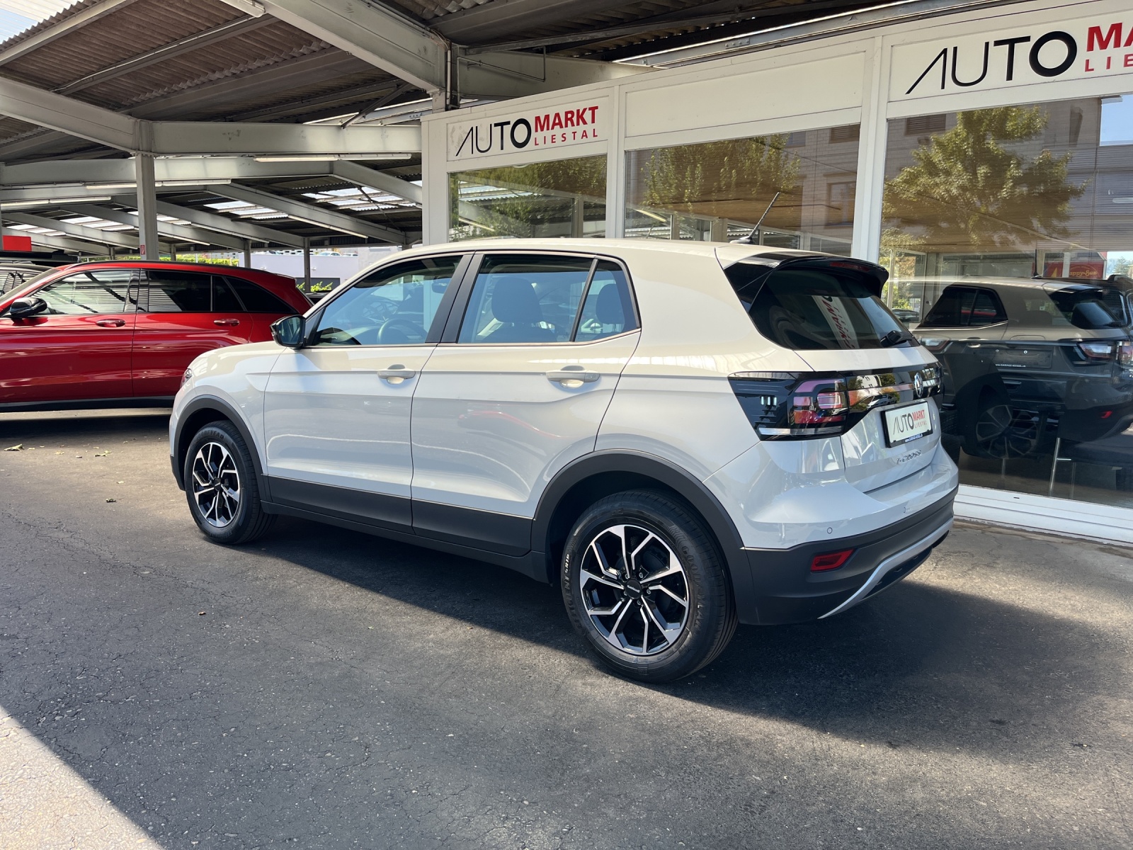 VW T-Cross 1.0 TSI Life-showroom-element-2