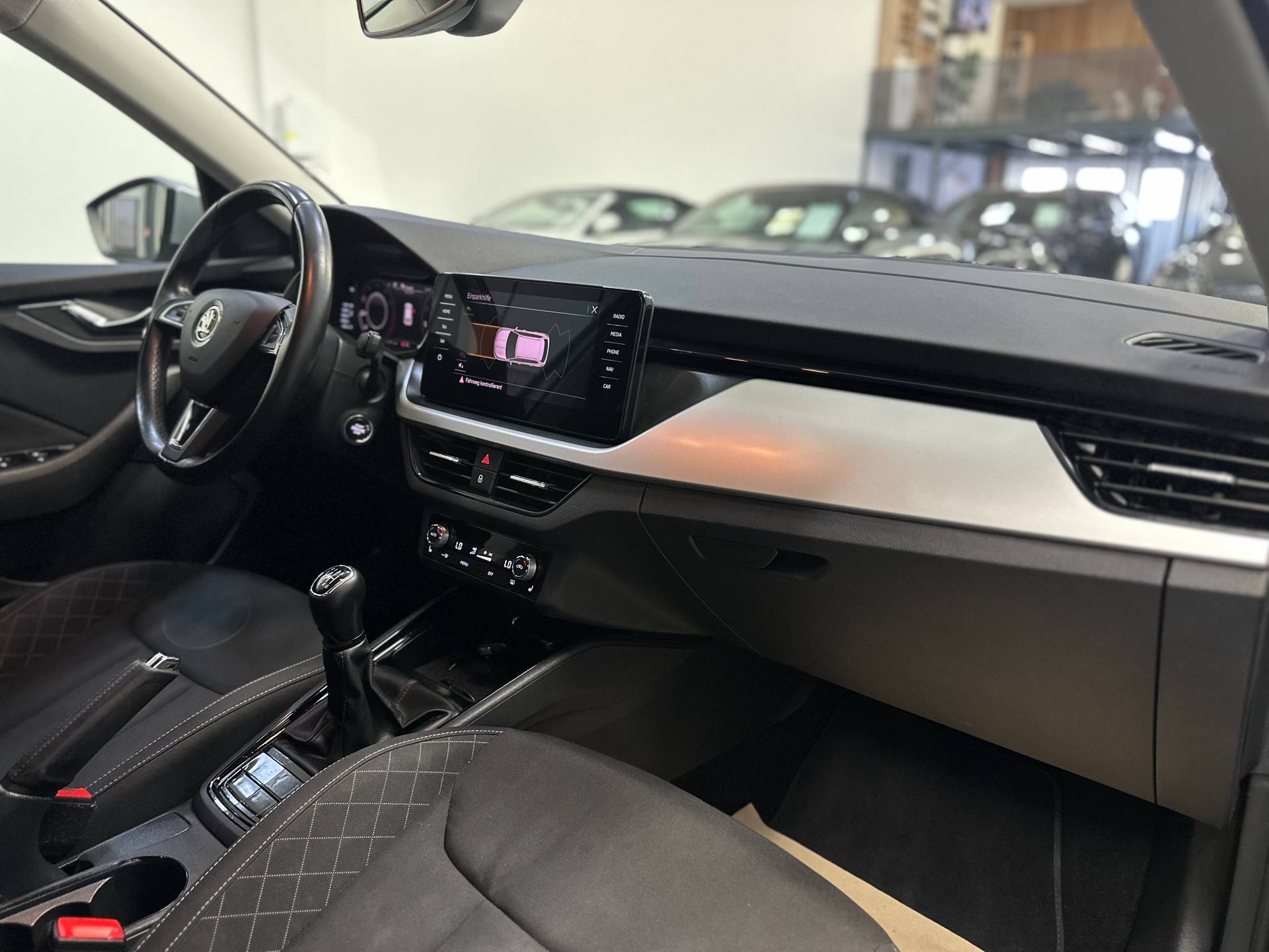 SKODA Kamiq 1.0 TSI Drive 125-image-13