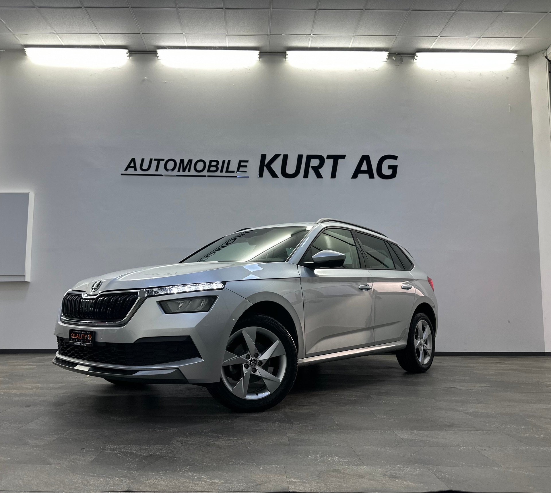 SKODA Kamiq 1.0 TSI Drive 125-showroom-element-1