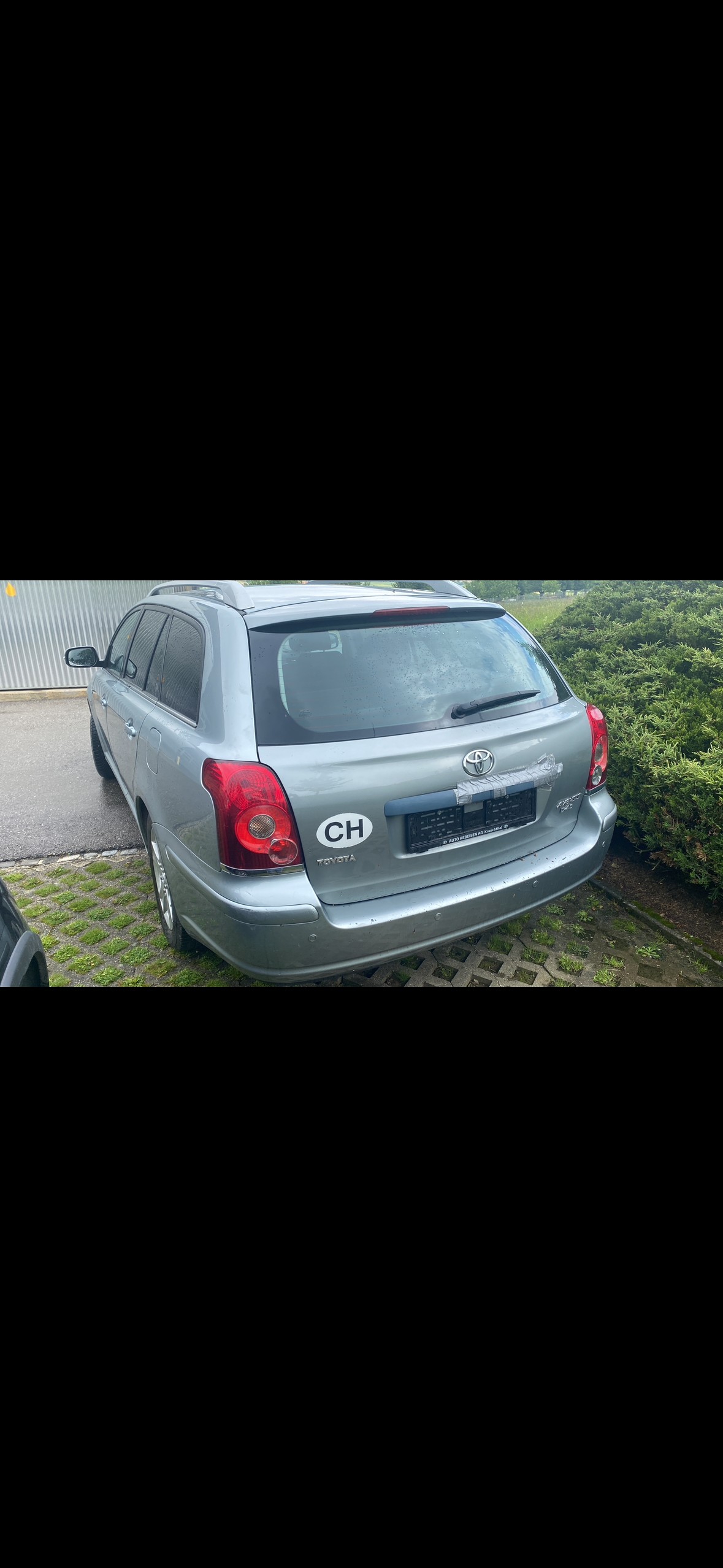 TOYOTA Avensis 2.2D-4 D CleanP. Linea Sol Prem.-showroom-element-3