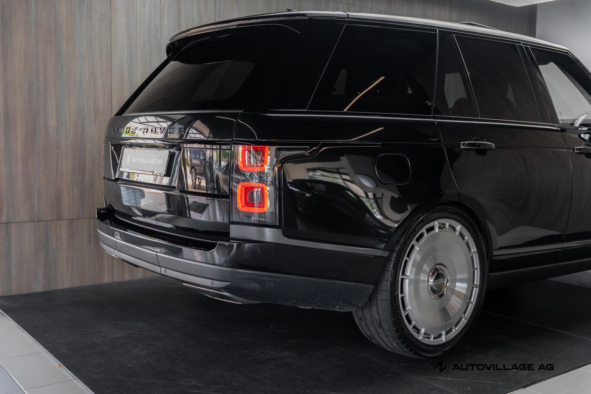 LAND ROVER Range Rover 3.0 SDV6 Autobiography Automatic-image-27
