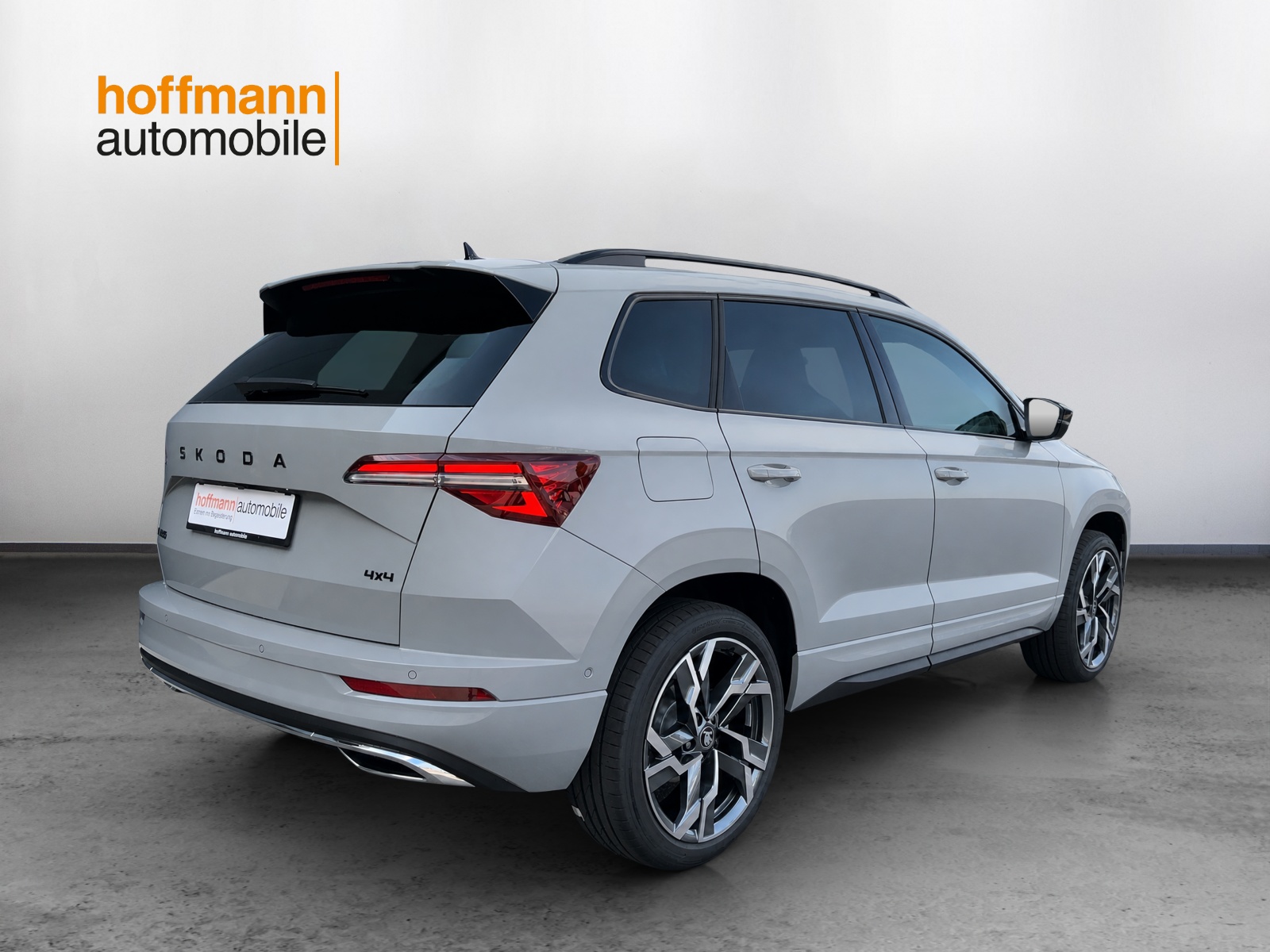 SKODA Karoq 2.0 TSI SportLine 4x4 DSG-showroom-element-3
