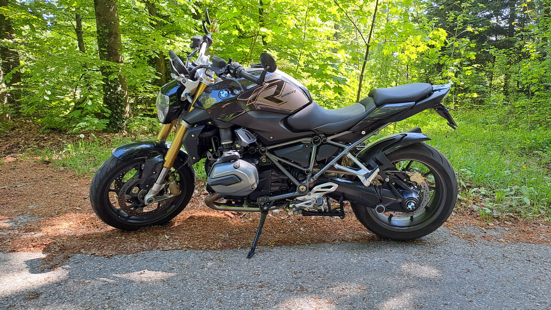 BMW R 1200 R ABS-image-1