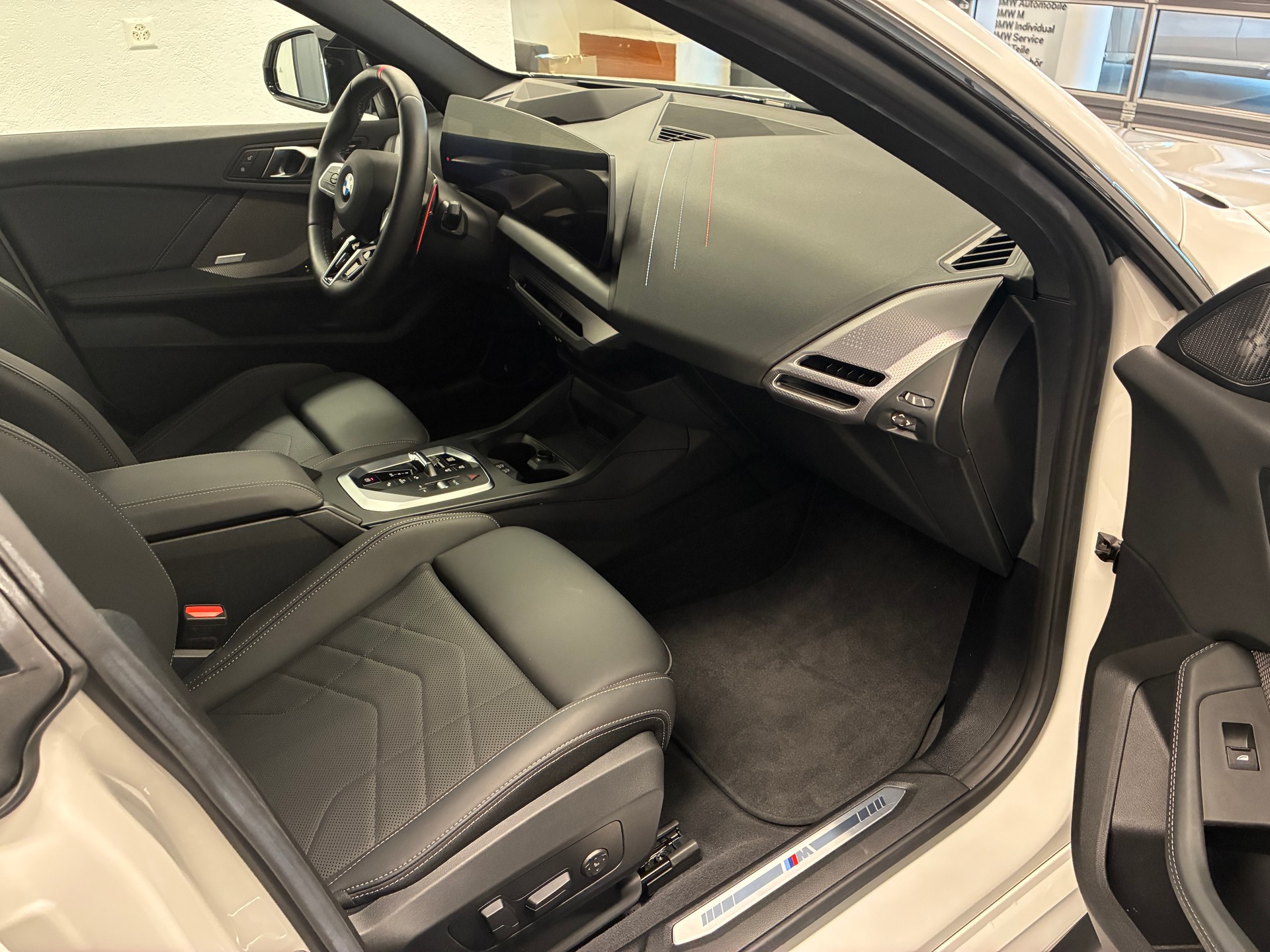 BMW M235 xDrive Gran Coupé-image-9